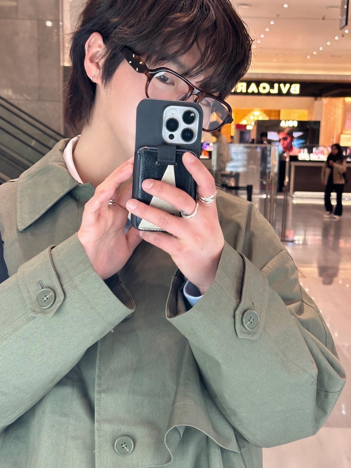 Gentle Monster x Maison Margiela MM113 Tortoiseshell Clear 착용 스타일