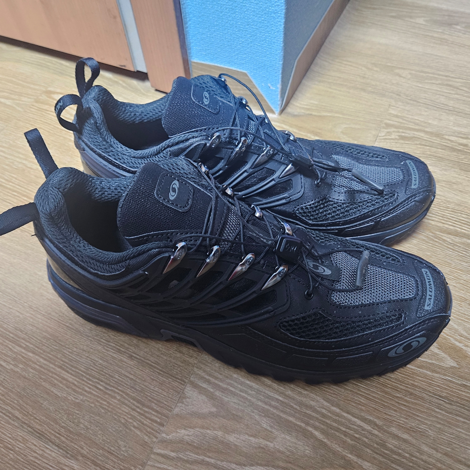 Salomon ACS Pro Black 착용 스타일