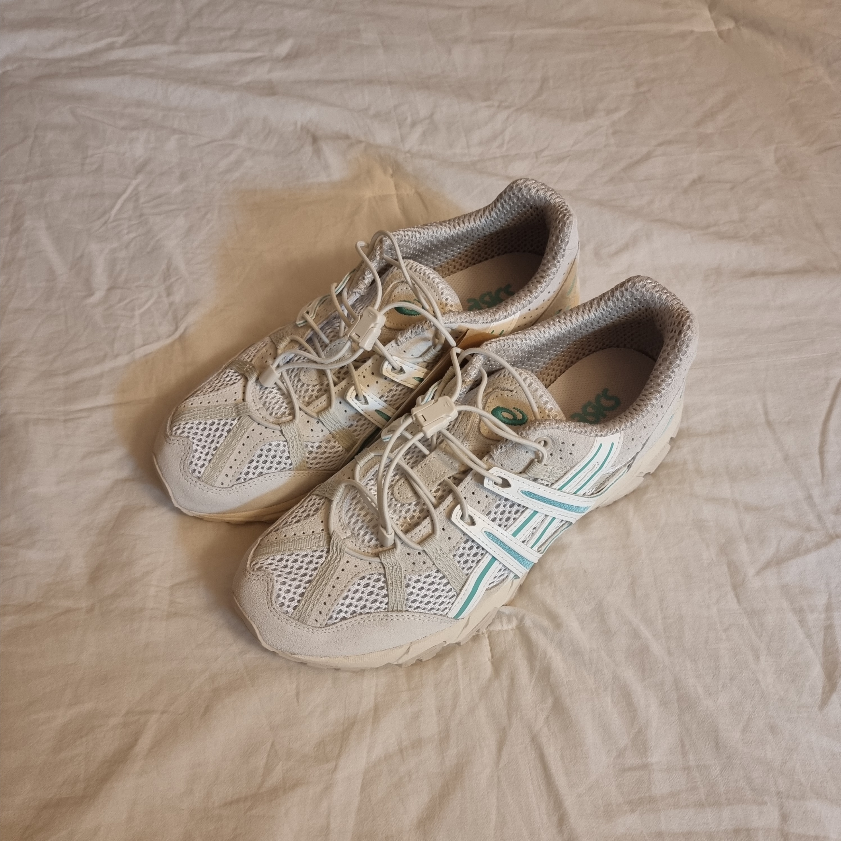 Asics Unlimited Gel-Sonoma 15-50 White Aqua 착용 스타일