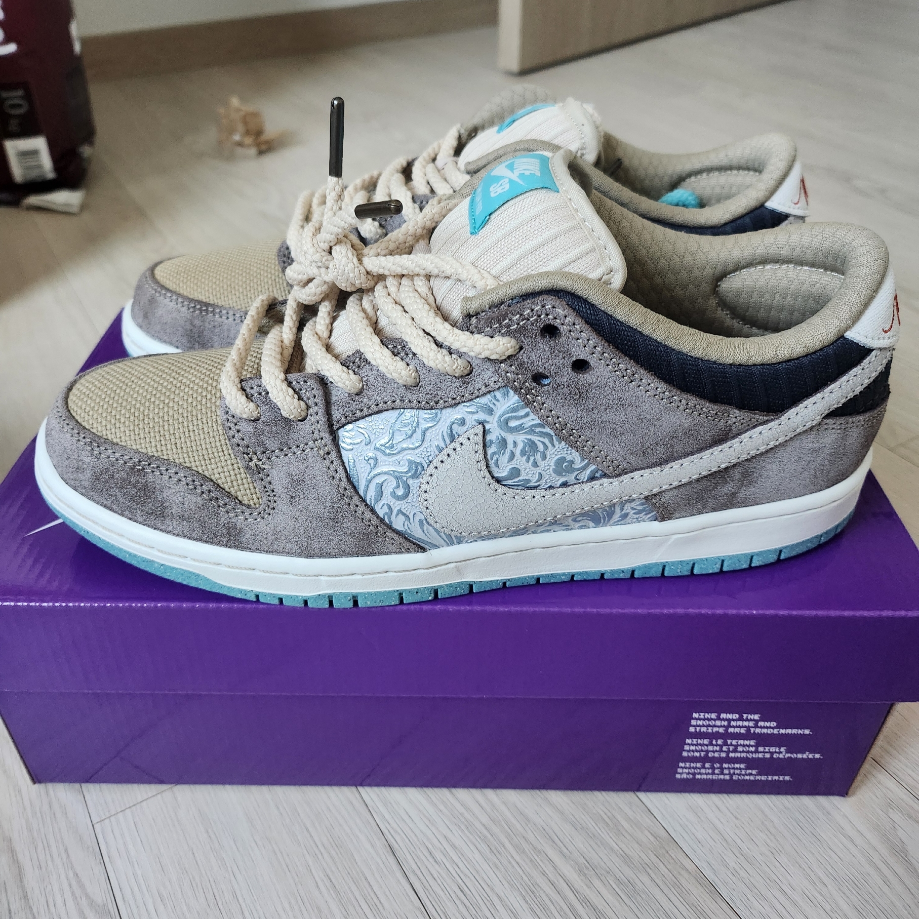 Nike SB Dunk Low Pro Big Money Saving 착용 스타일 - 3