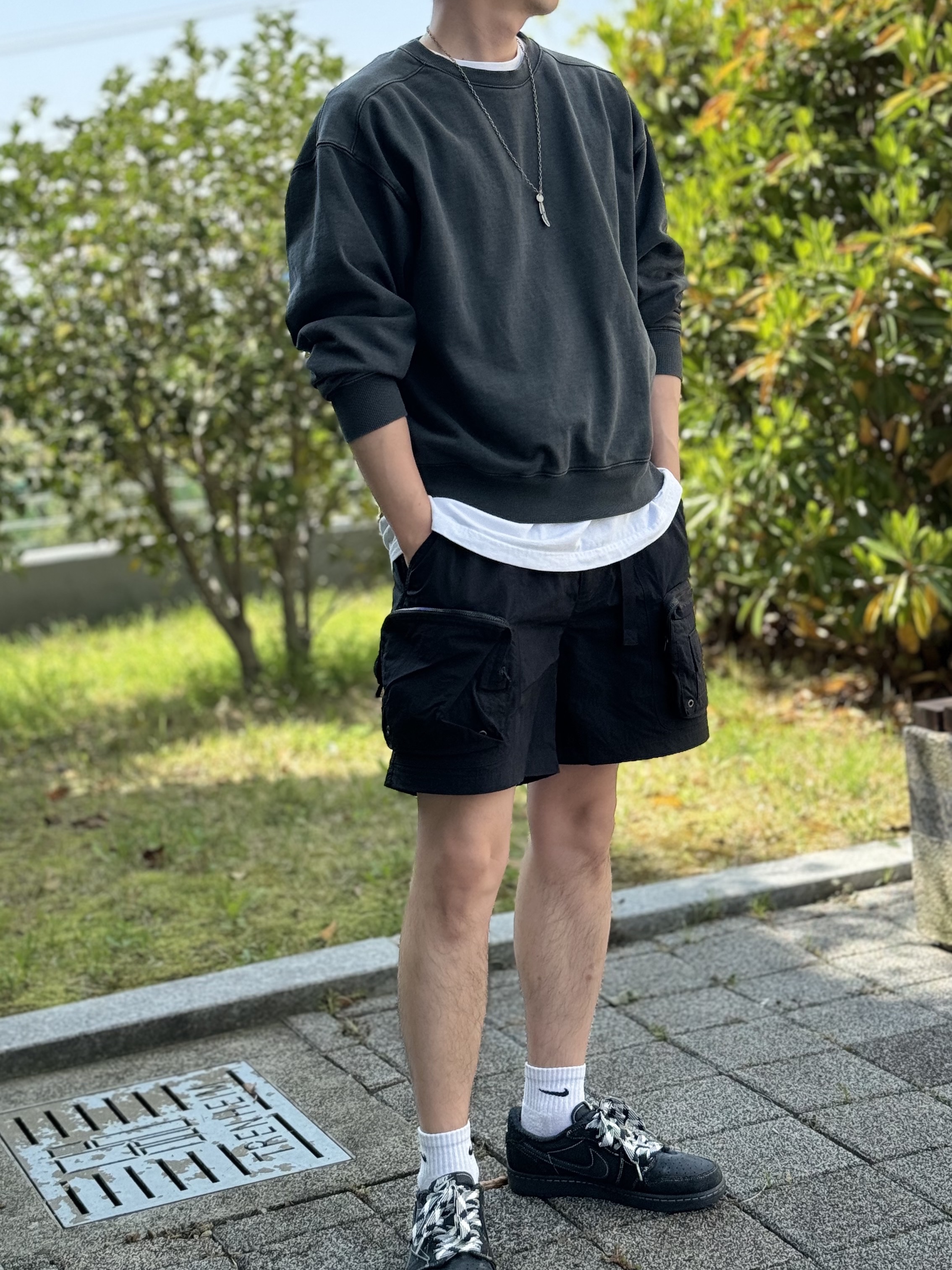 Jordan 1 x Travis Scott Retro Low OG SP Black Phantom 착용 스타일