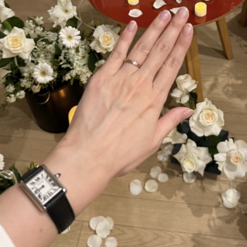 Cartier Tank Must Watch Small Quartz Steel Calfskin Black 착용 스타일
