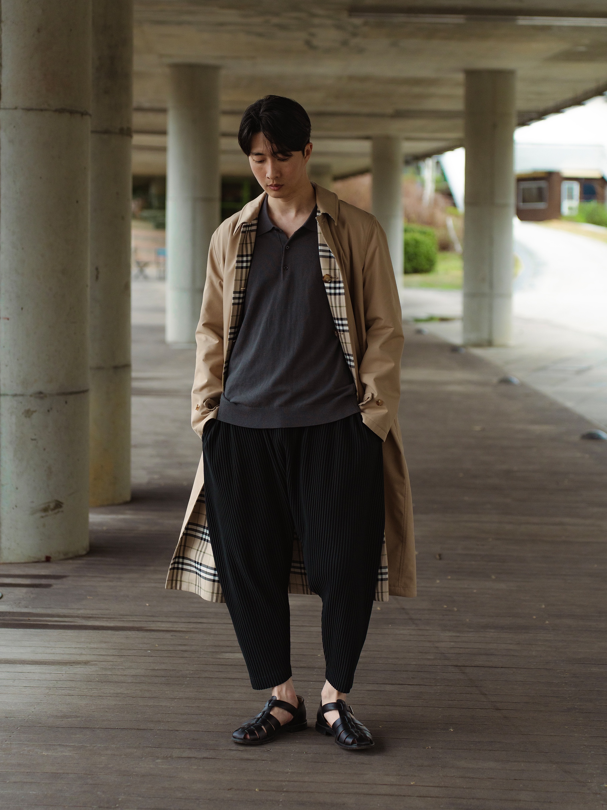 Homme Plisse Issey Miyake MC April Pants Black 착용 스타일 - 1
