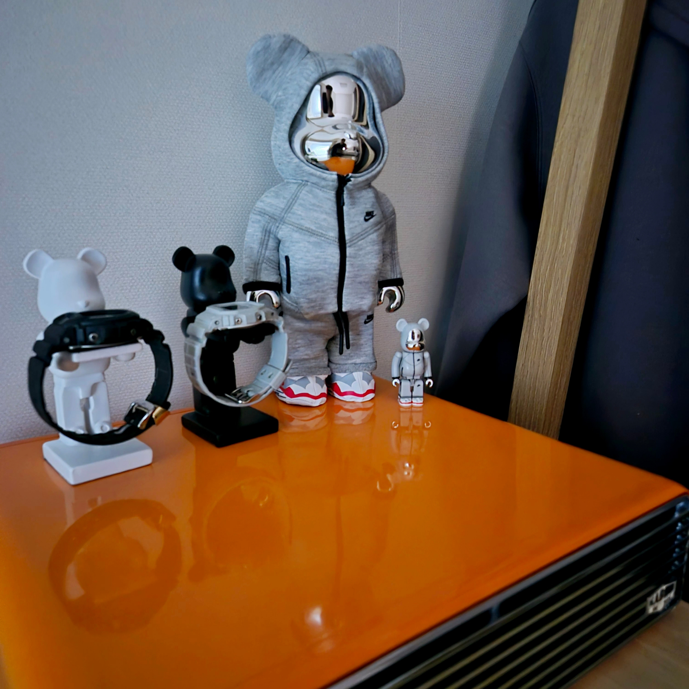 Bearbrick x Nike Tech Fleece N98 100% & 400& Set 착용 스타일