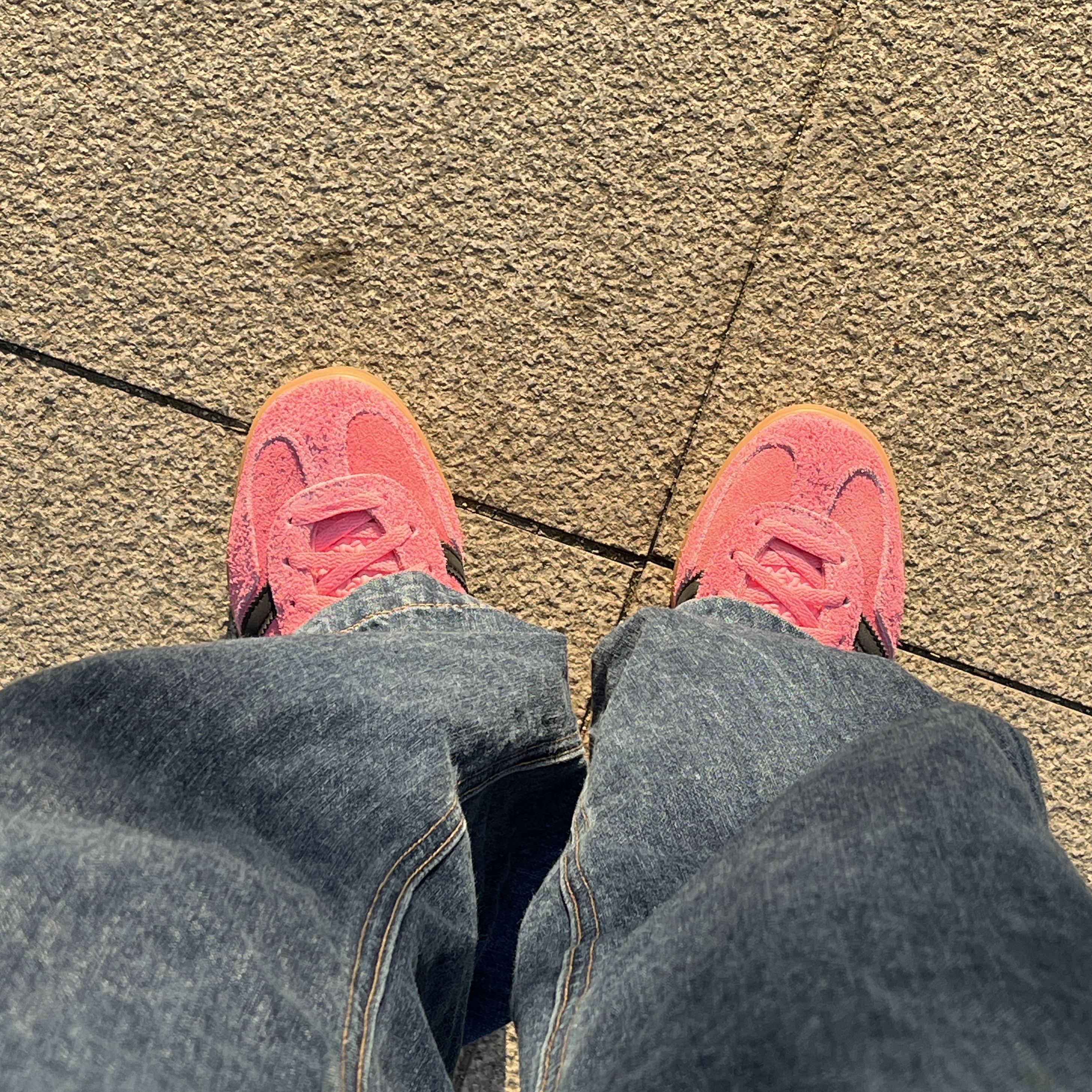 (W) Adidas Gazelle Indoor Bliss Pink 착용 스타일
