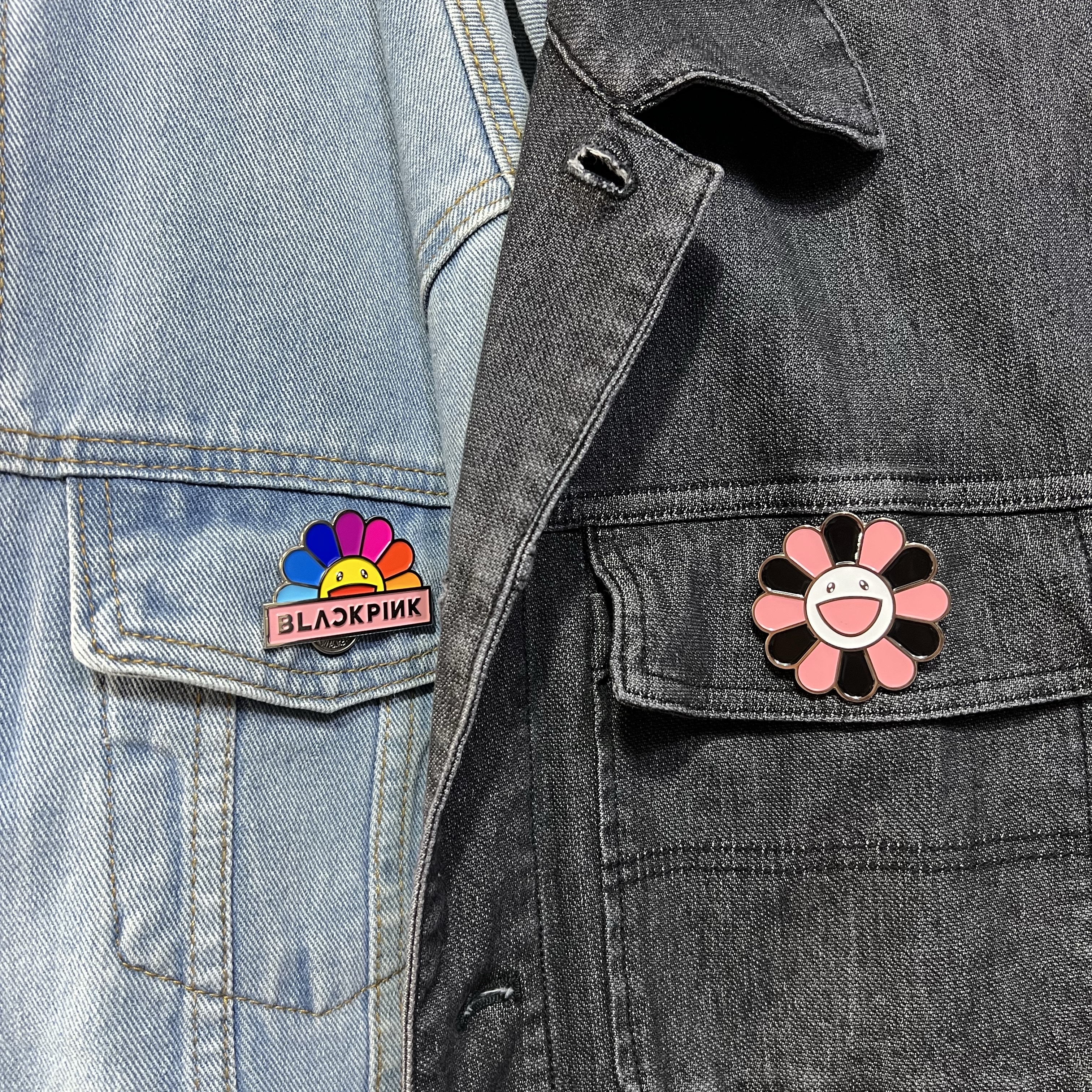 Kaikai Kiki x Blackpink Enamel Pin Rainbow Flower, Kaikai Kiki x Blackpink Enamel Pin Blackpink Flower 착용 스타일