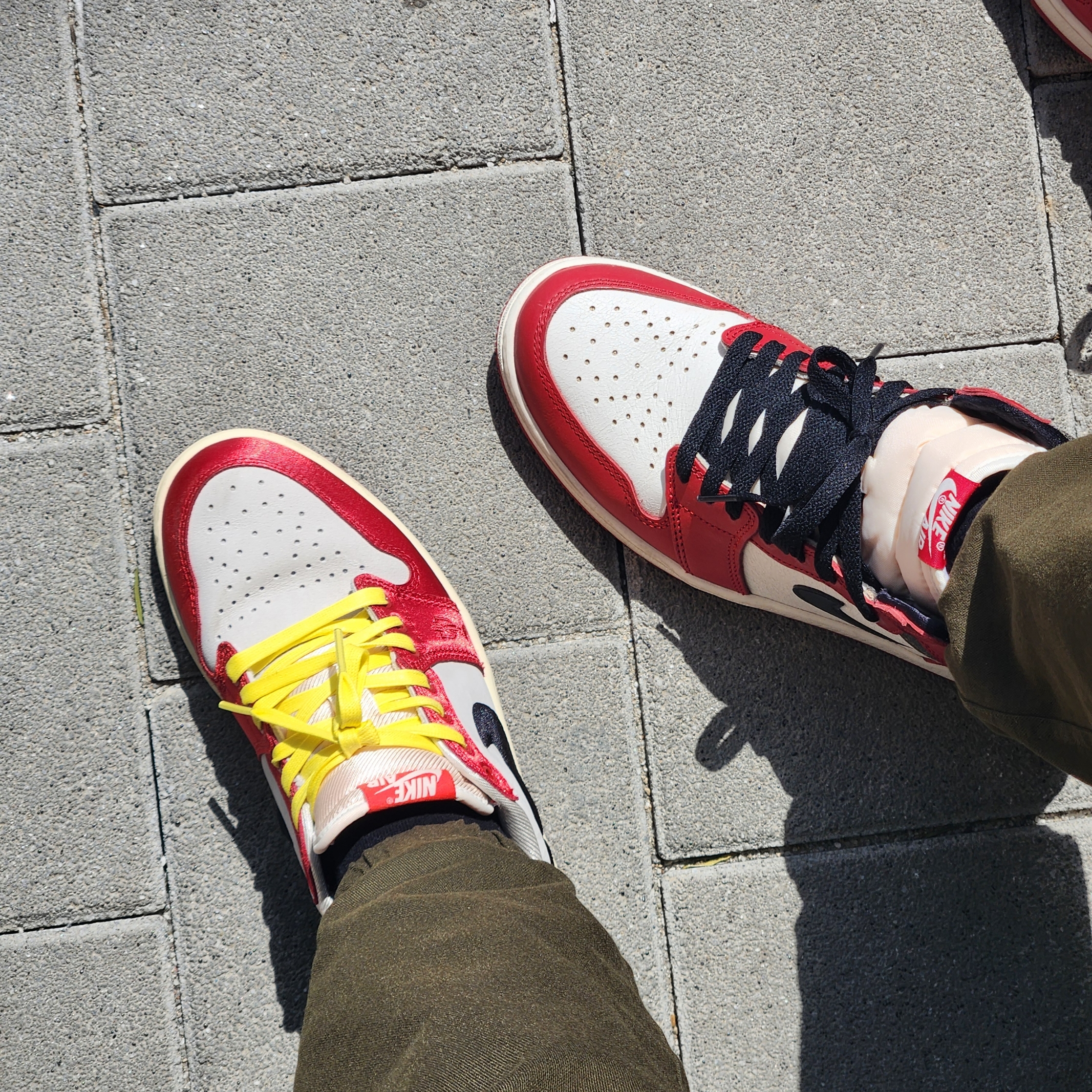Jordan 1 x Trophy Room Retro Low OG SP Sail Varsity Red, Jordan 1 Retro High OG Chicago 2022 착용 스타일