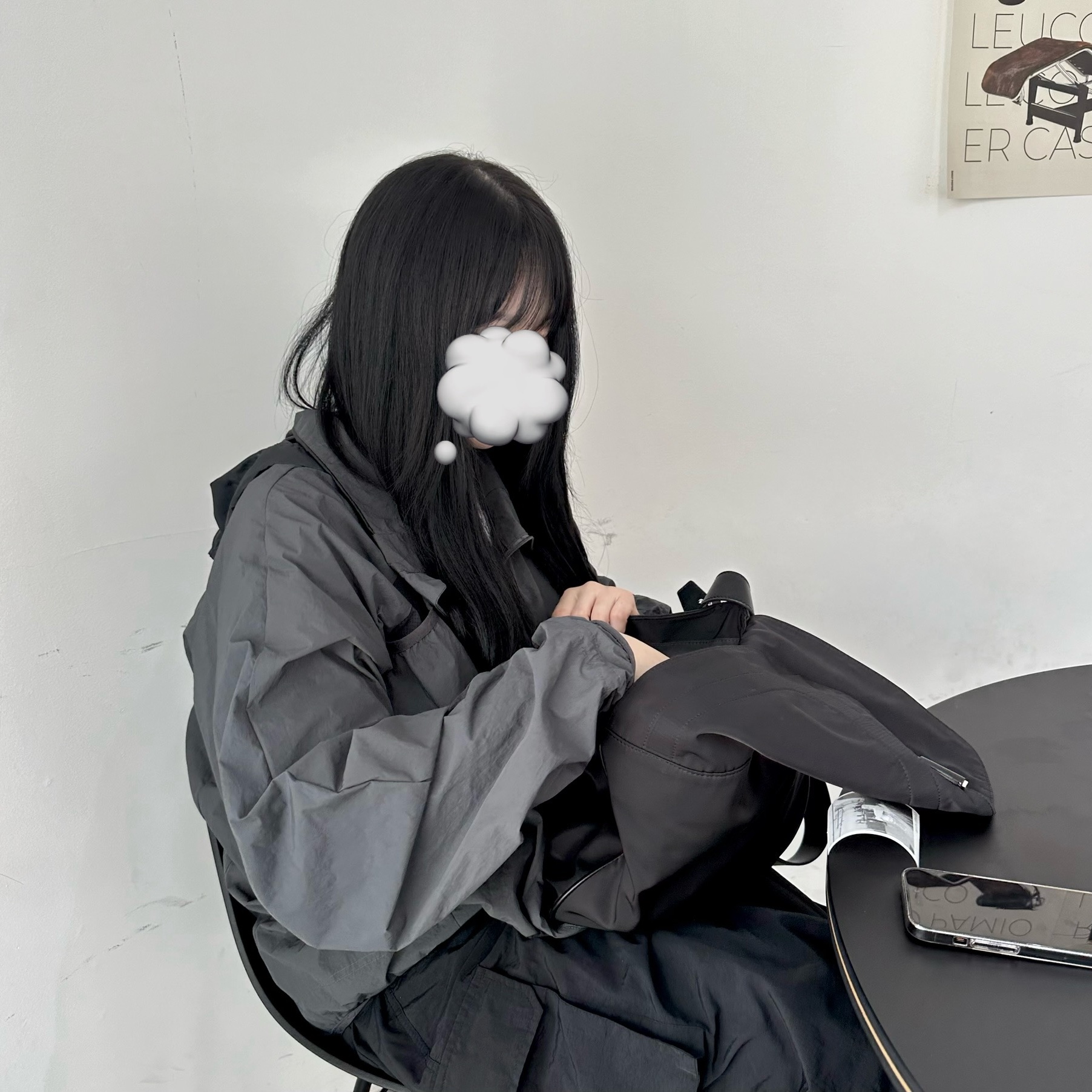 (W) Mischief Tech Shield Windproof Hoodie Jacket Light Grey 착용 스타일