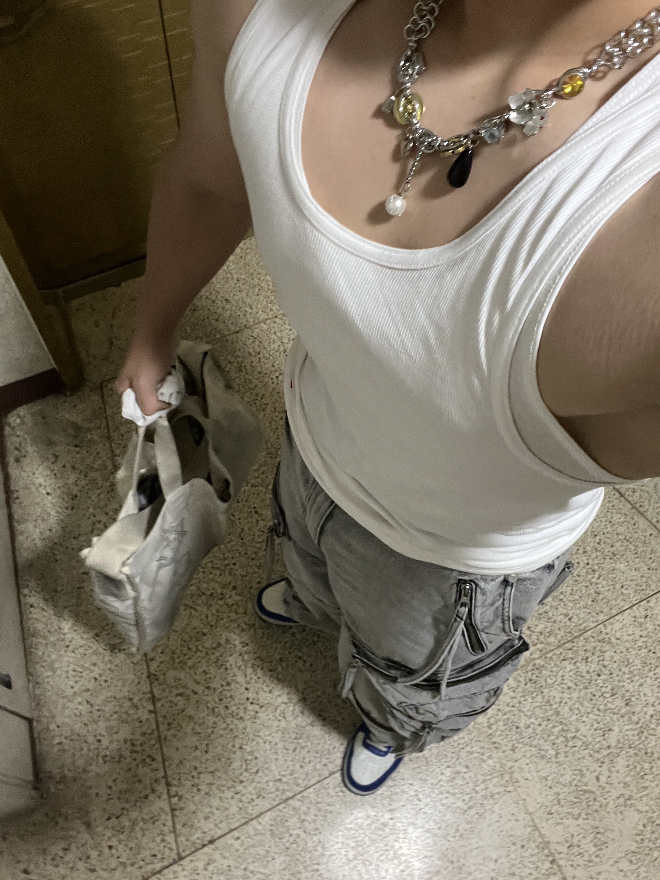 Supreme x MM6 Maison Margiela Hanes Tagless Tank Top White (1 Pack) - 24SS 착용 스타일 - 1