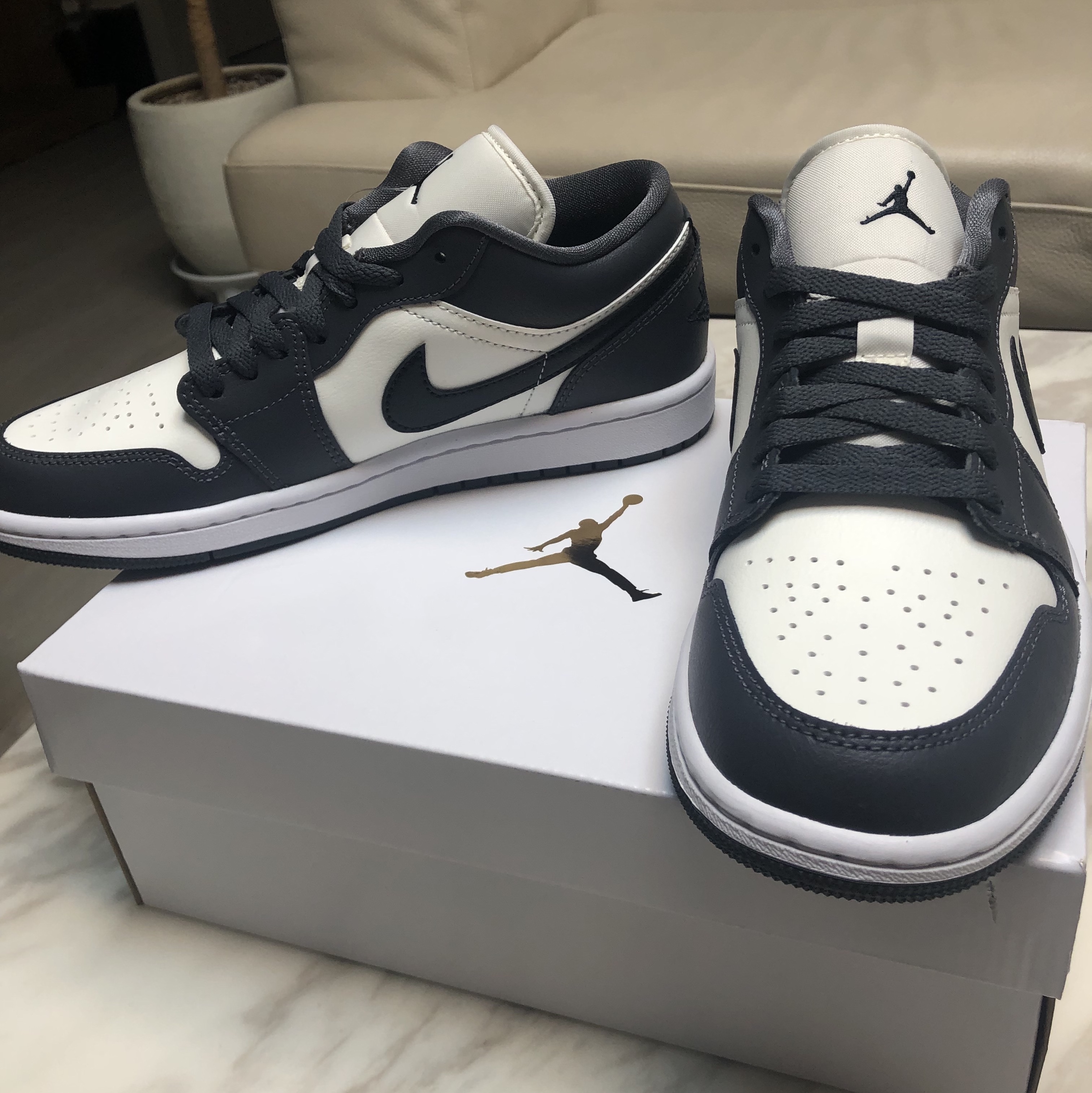 (W) Jordan 1 Low Sail Dark Grey 착용 스타일 - 4