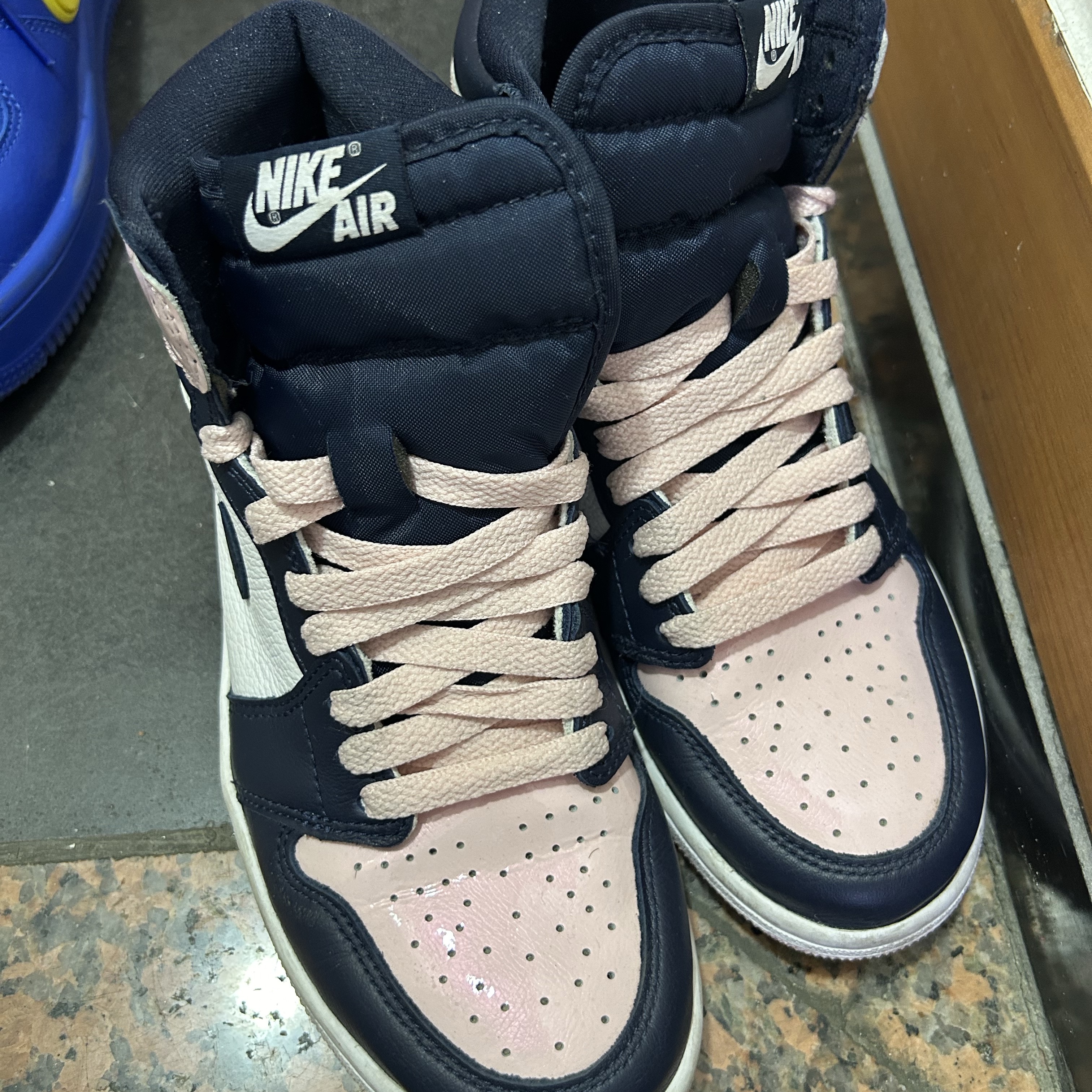 (W) Jordan 1 Retro High OG Atmosphere 착용 스타일