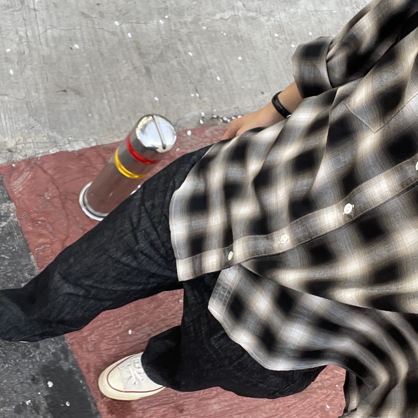 Converse Chuck 70 High Parchment 착용 스타일 - 1