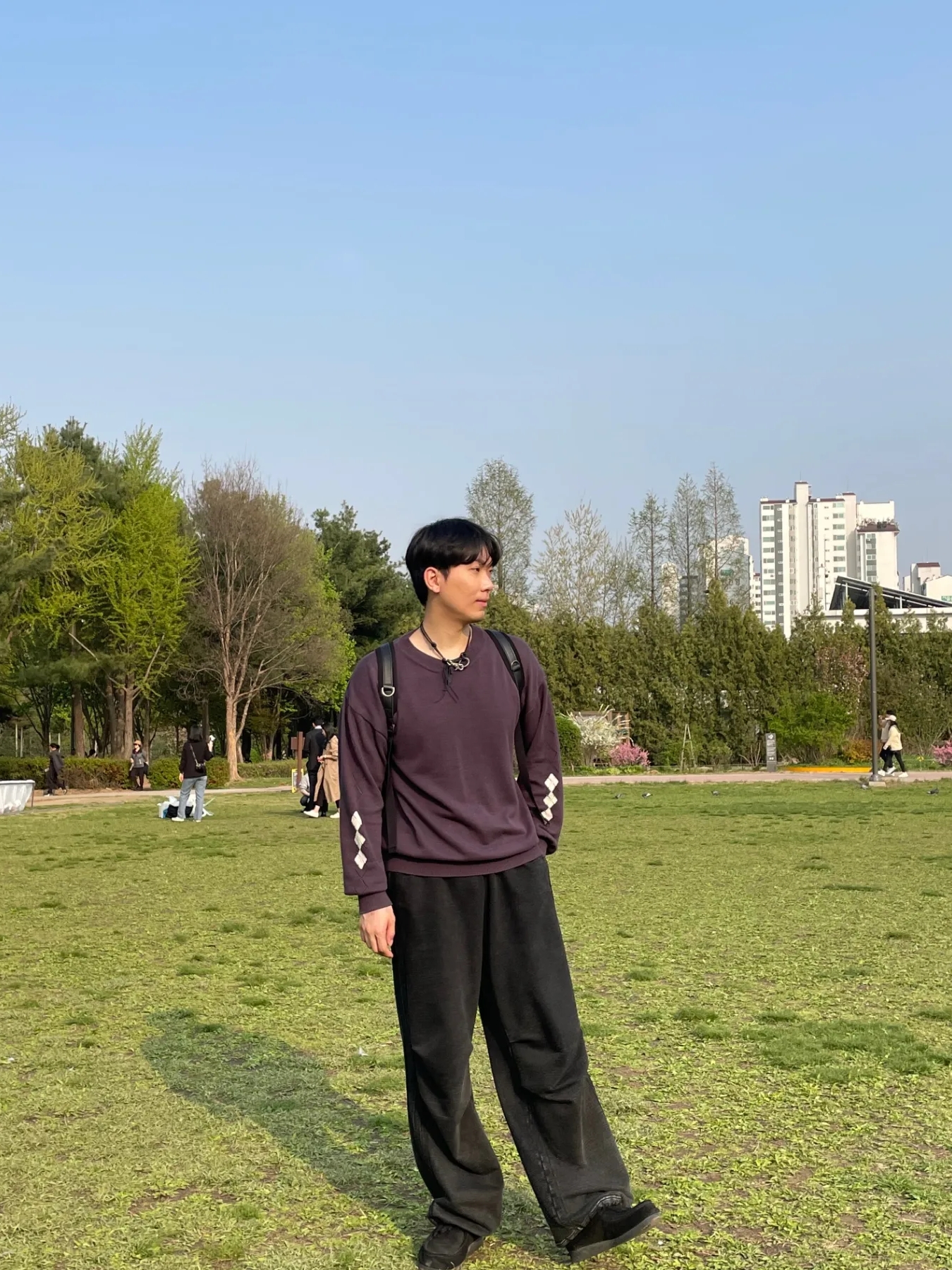 GU Real Leather Moccasin Shoes Black 착용 스타일 - 3