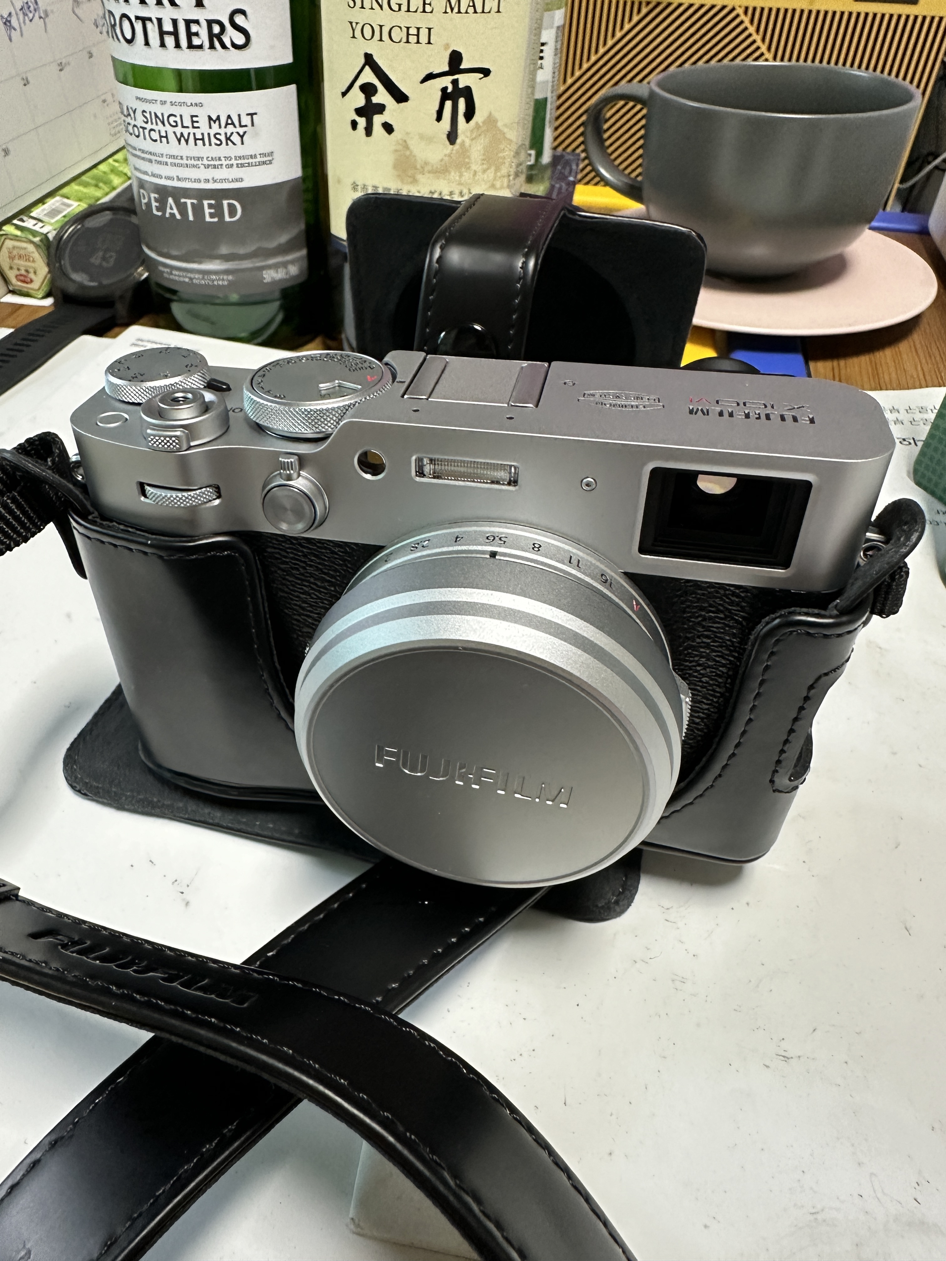 Fujifilm X100VI Silver (Korean Ver.) 착용 스타일