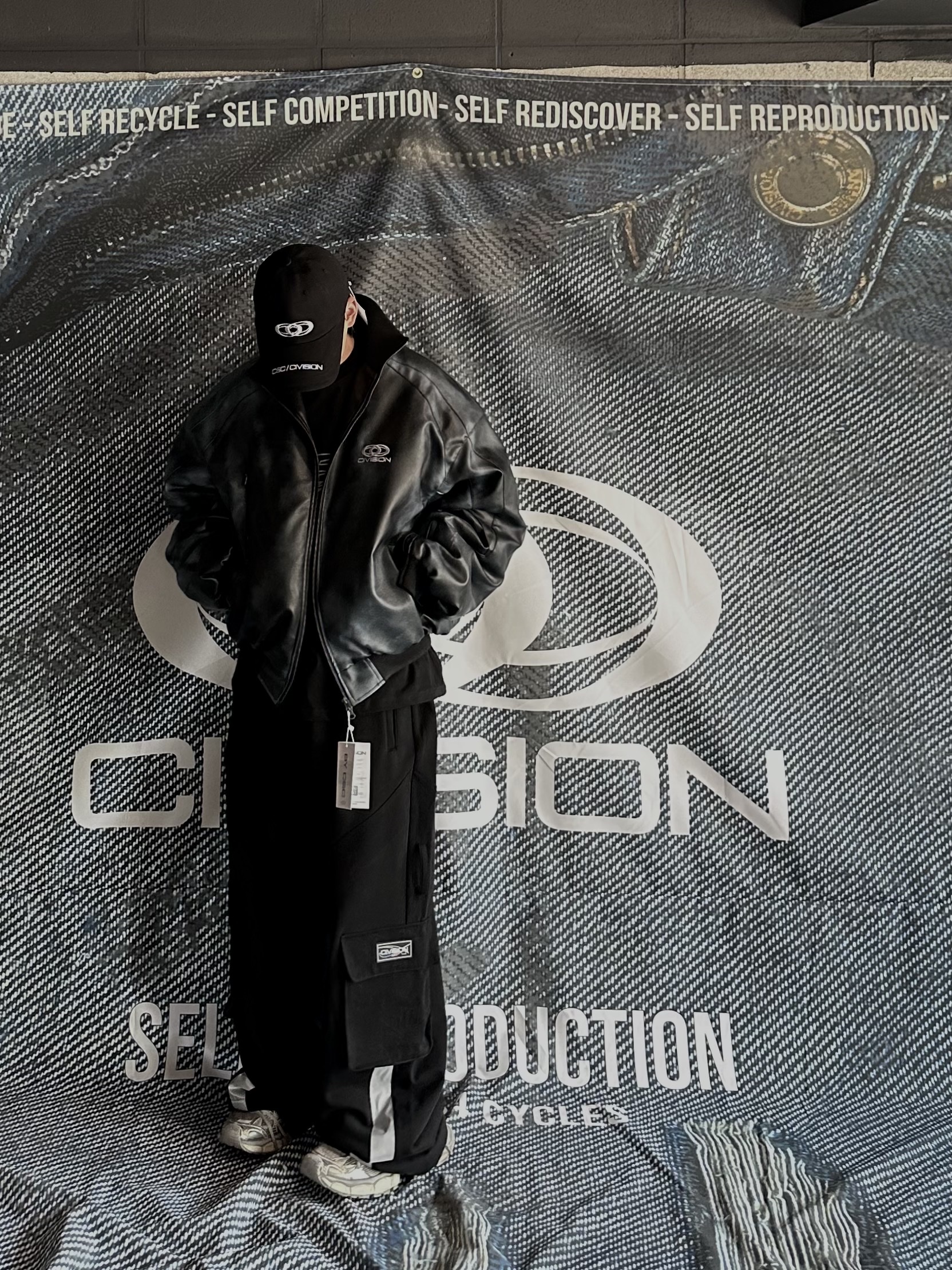 Civision by CSC Cool Girl Hoodie Pink, [KREAM 단독] Civision by CSC Remake Hooded Blouson Blue 착용 스타일 - 4