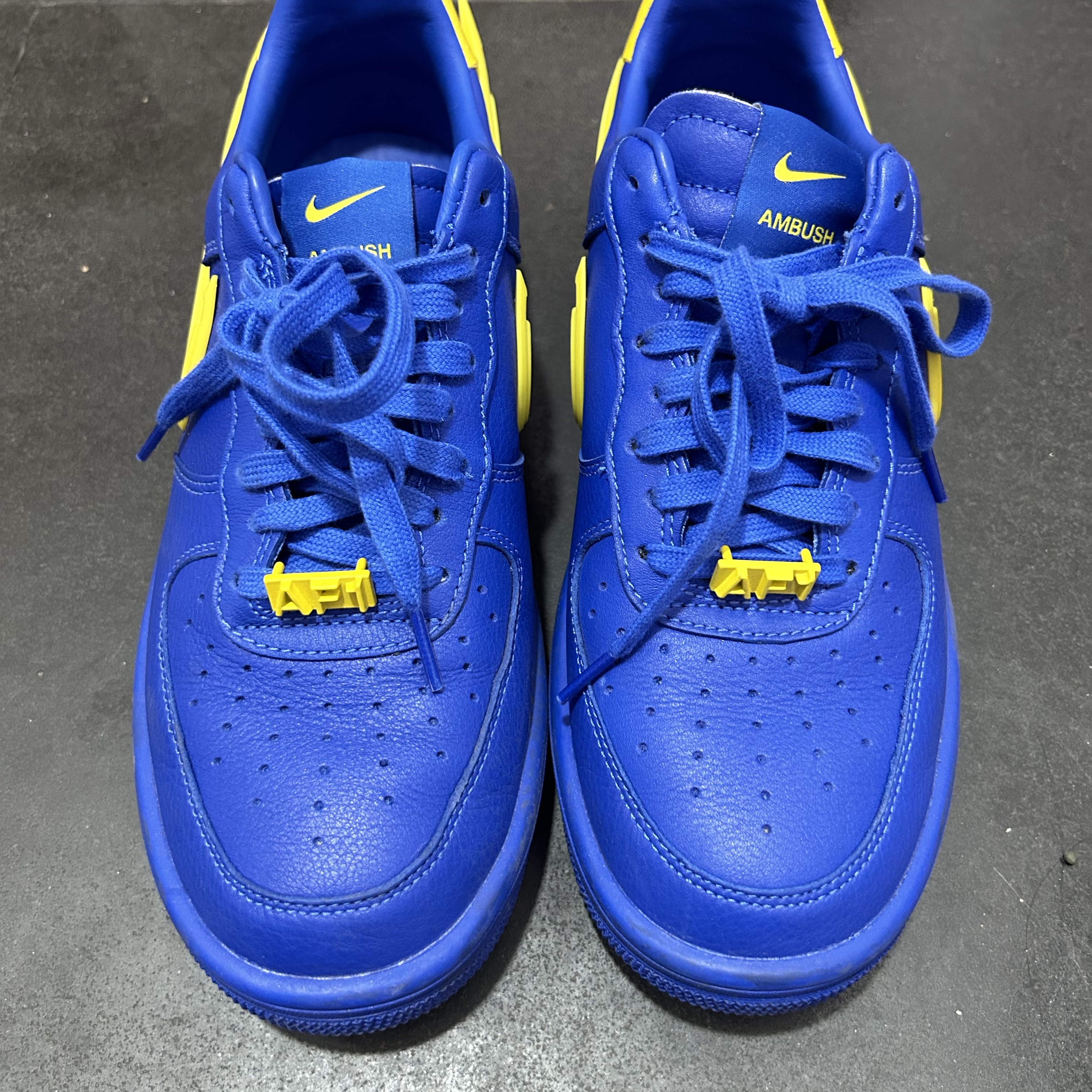 Nike x Ambush Air Force 1 Low SP Game Royal and Vivid Sulfur 착용 스타일