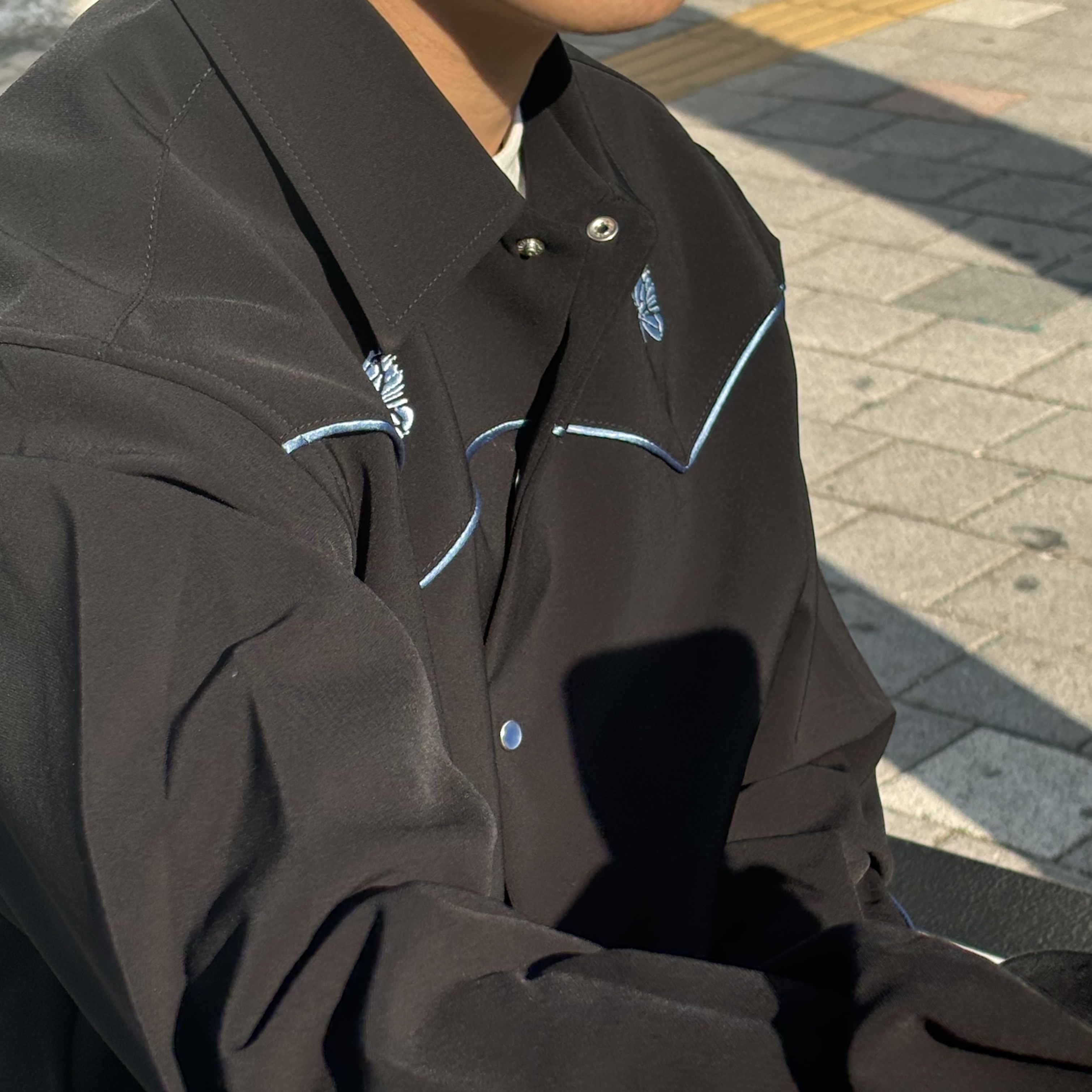 Needles PE/PU Double Cloth Piping Cowboy Jacket Black 착용 스타일