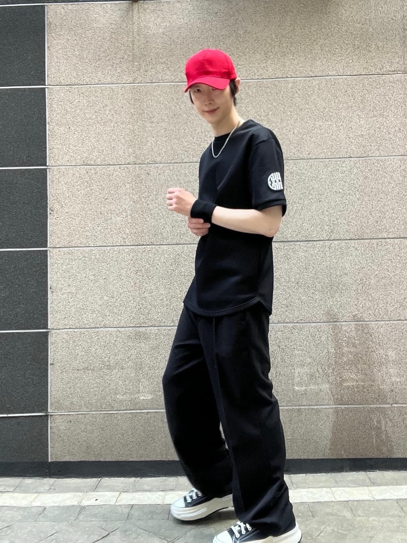 Converse Run Star Legacy CX Foundational Leather Black White 착용 스타일 - 1