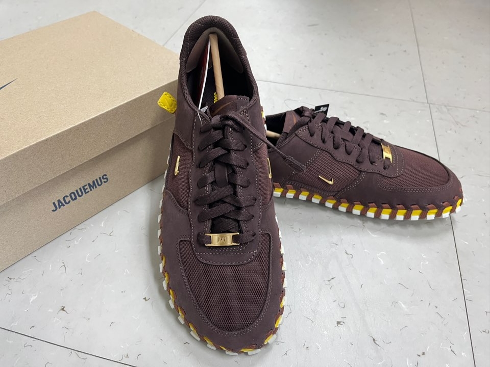 Nike x Jacquemus J Force 1 Low LX SP Earth 착용 스타일 - 1