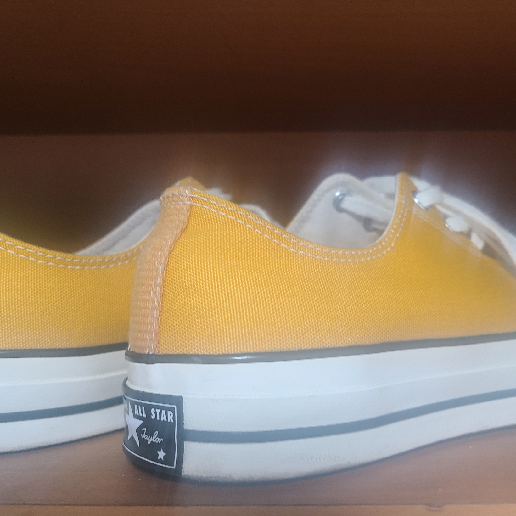 Converse Chuck 70 Ox Vintage Canvas Sunflower 착용 스타일
