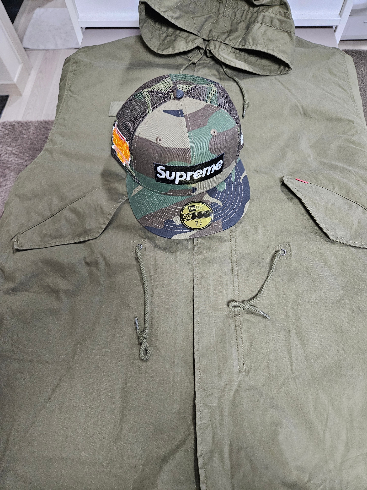 Supreme Box Logo Mesh Back New Era Woodland Camo - 24SS 착용 스타일 - 1