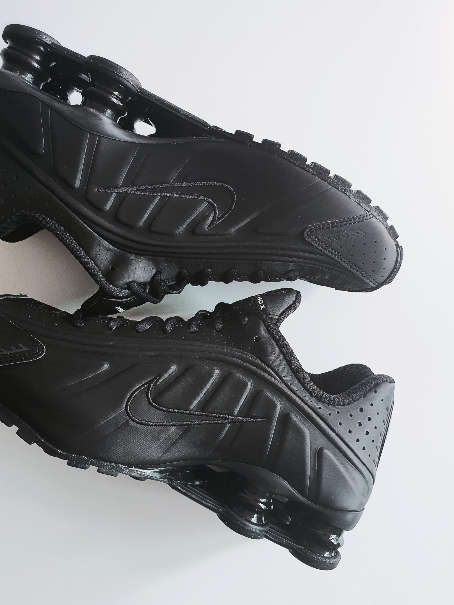 (W) Nike Shox R4 Black 착용 스타일