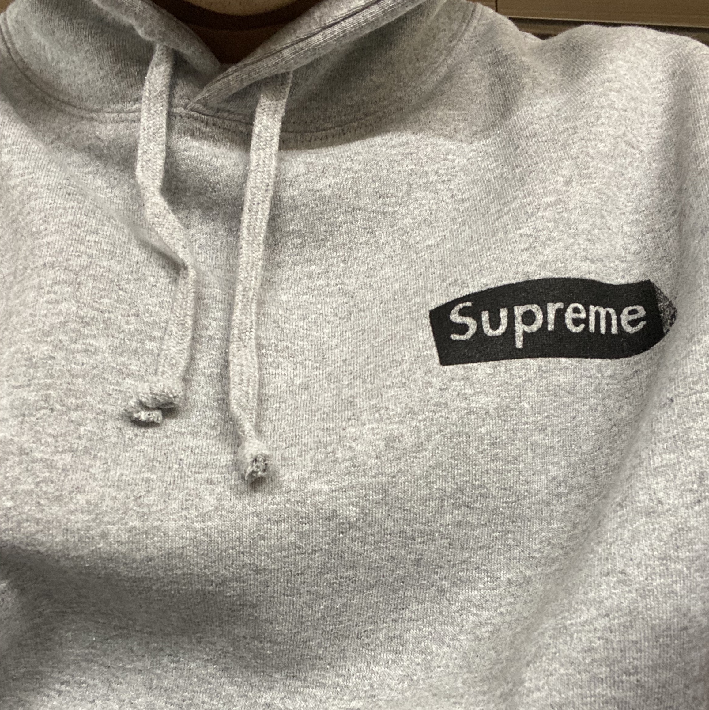 Supreme Catwoman Hooded Sweatshirt Heather Grey - 23FW 착용 스타일 - 1
