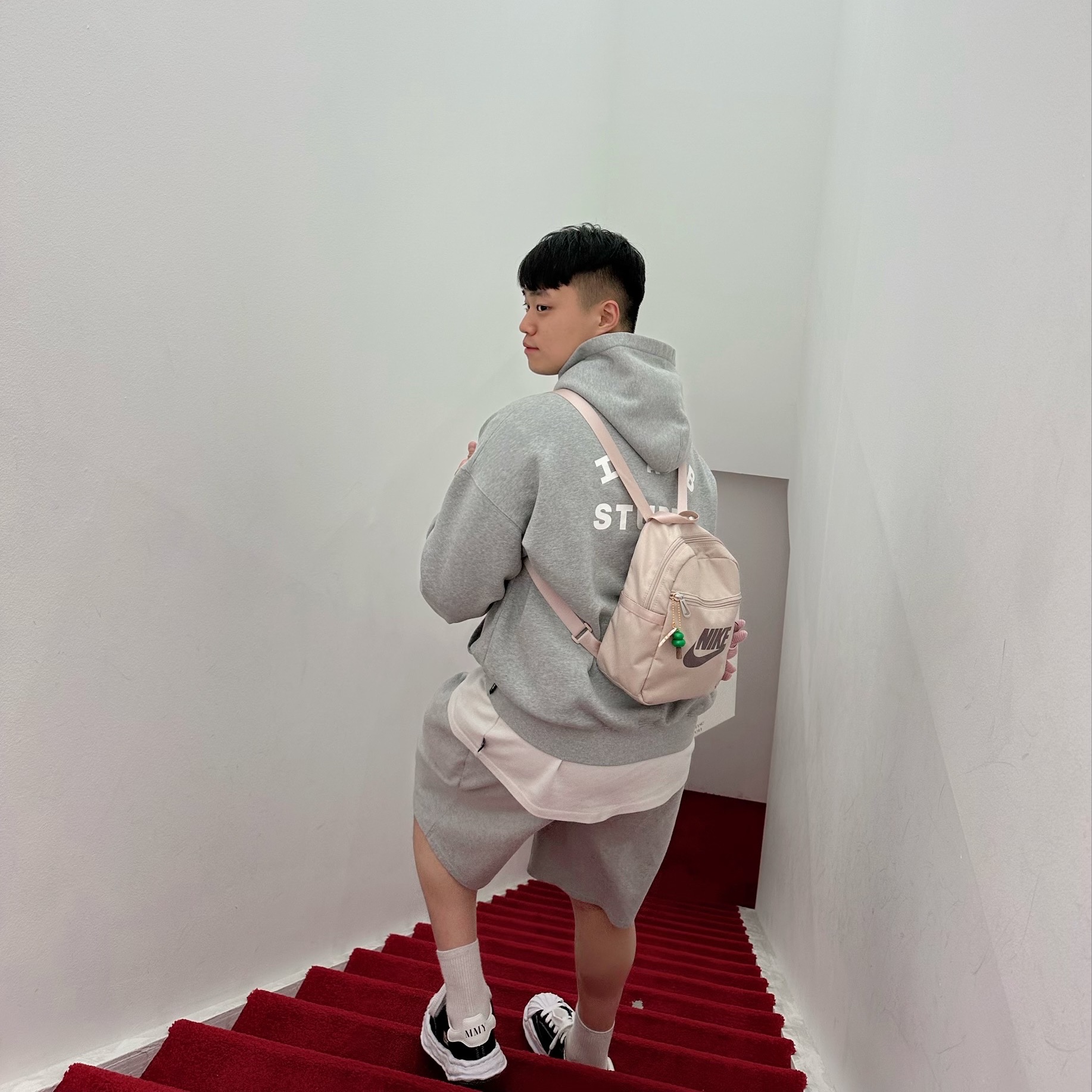 Maison Mihara Yasuhiro Blakey OG Sole Canvas Low-top Sneakers Black White, IAB Studio Hoodie Gray - 21SS 착용 스타일
