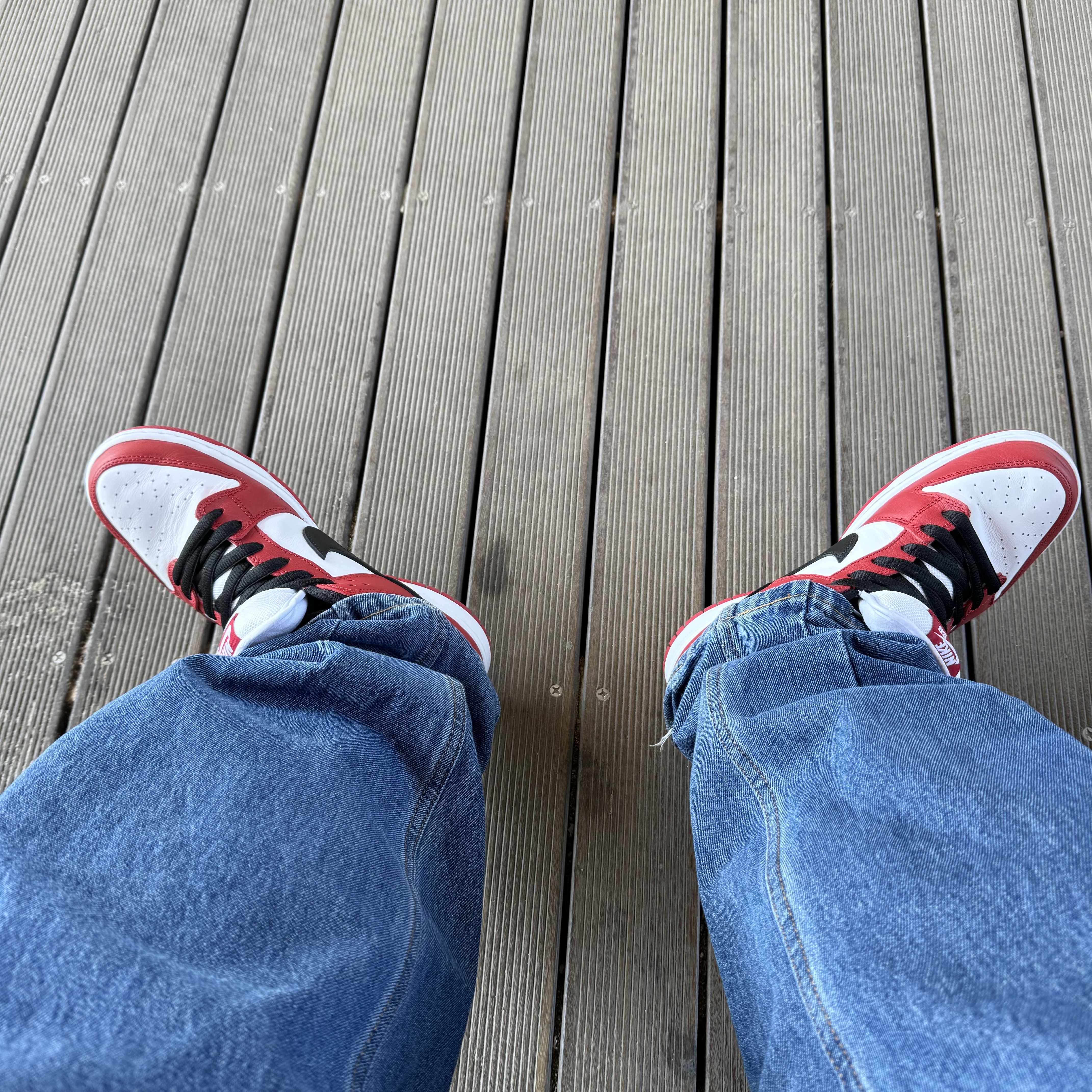 Nike SB Dunk Low Pro Chicago 착용 스타일 - 3