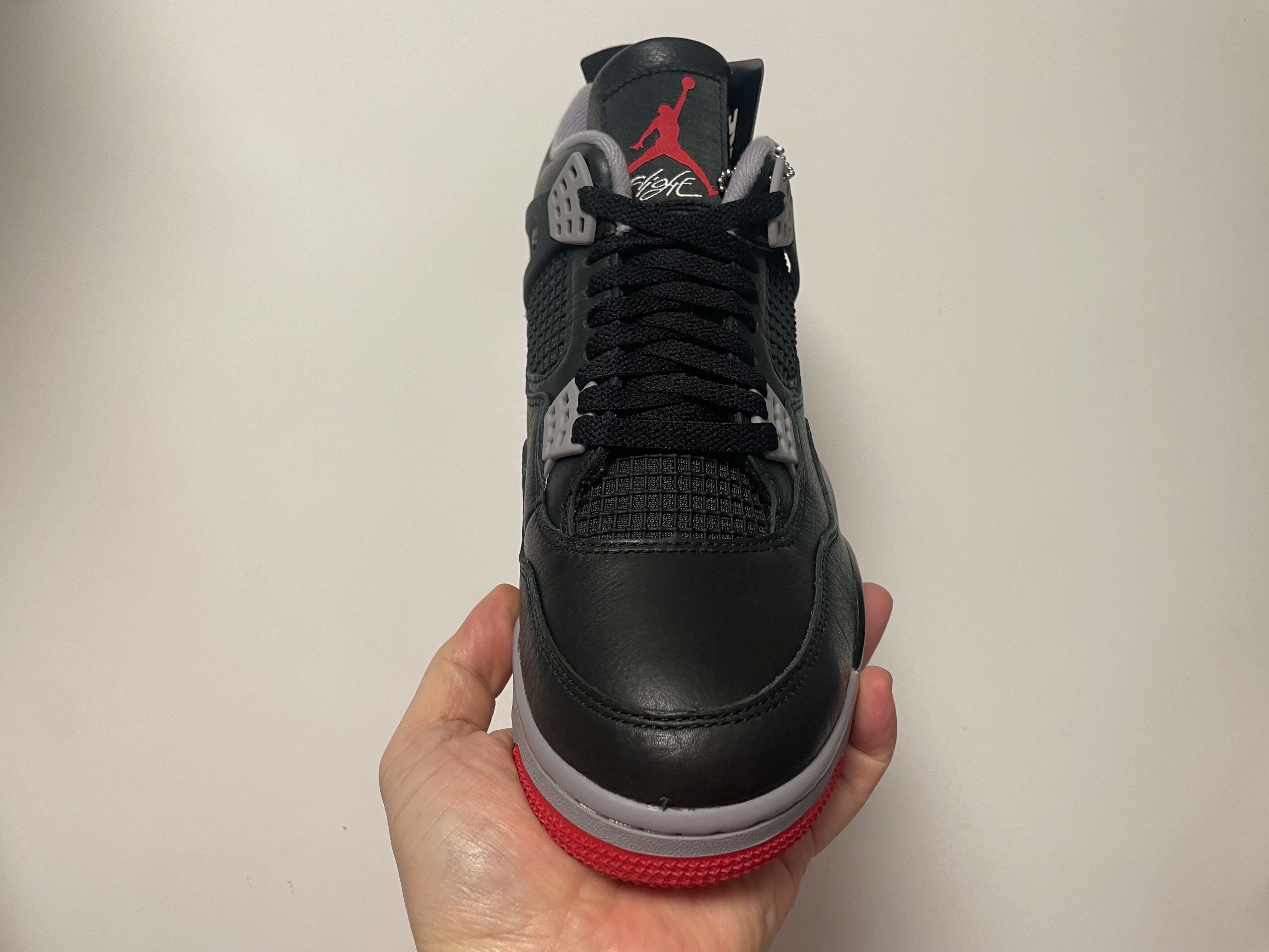 Jordan 4 Retro Bred Reimagined 착용 스타일 - 4