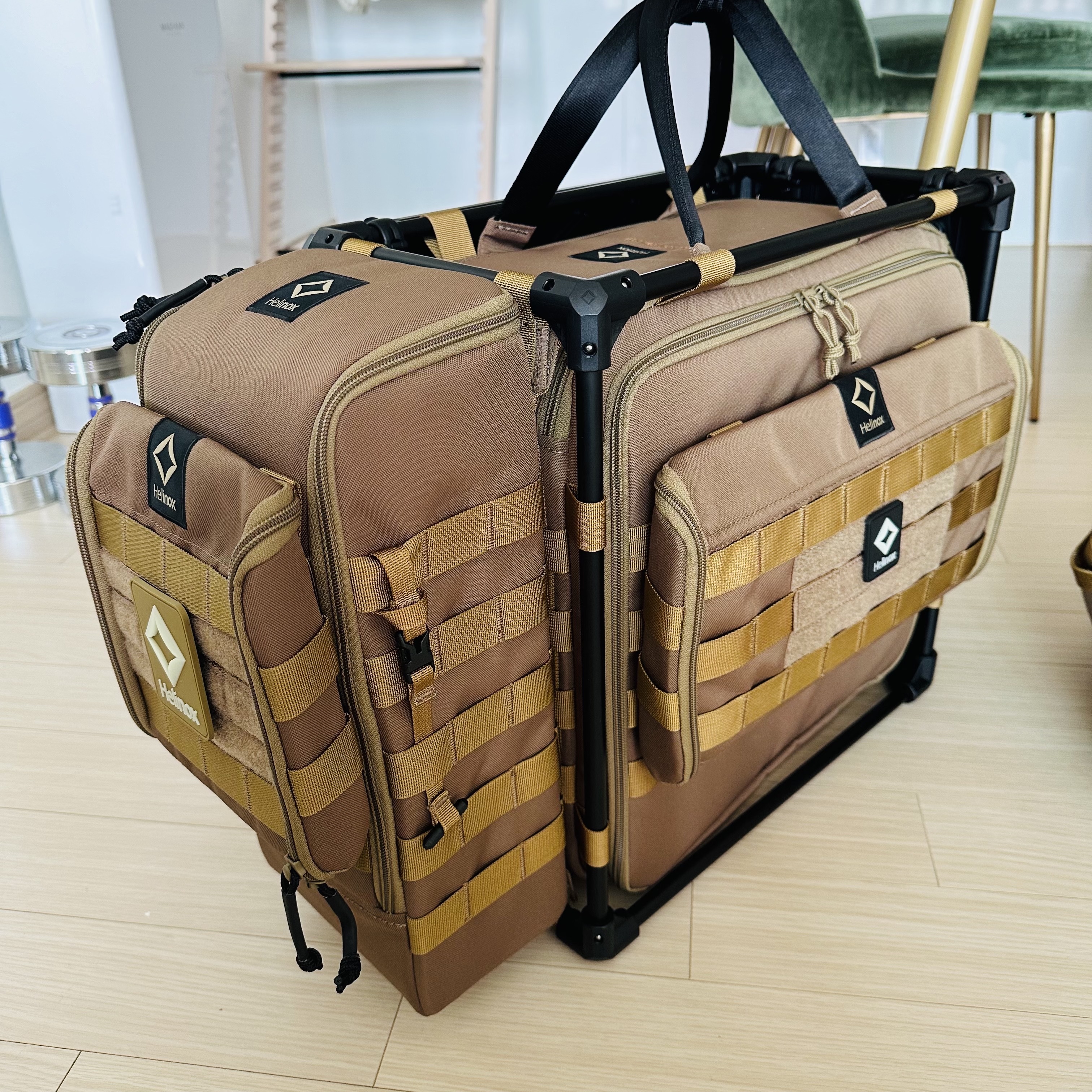 Helinox Tactical Sunset Chair Coyote Tan, Helinox Cot Legs (12pcs) 착용 스타일 - 2