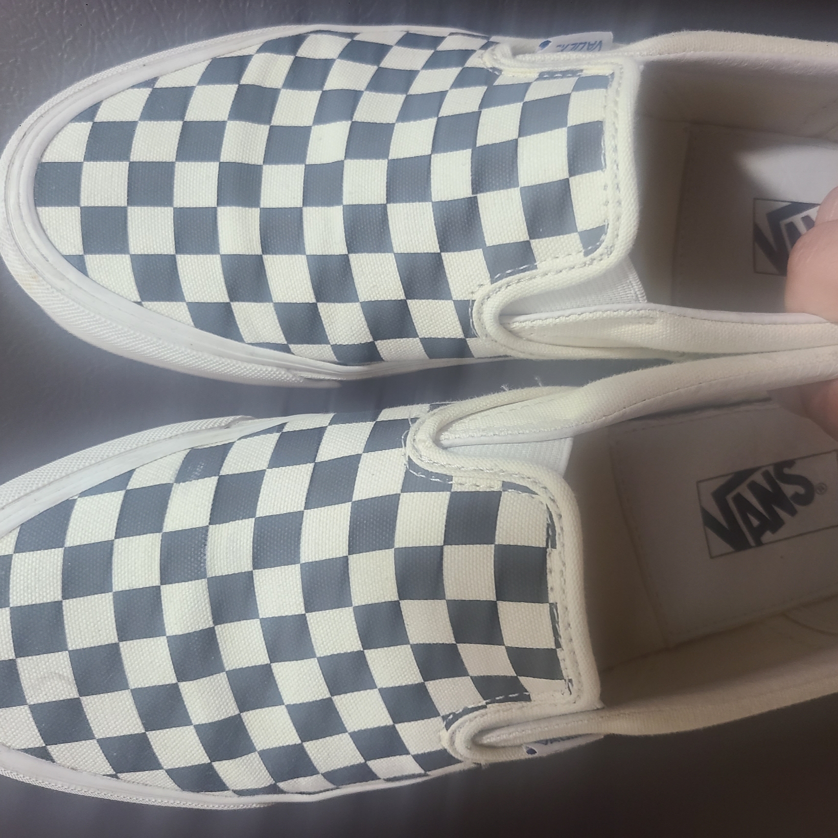 Vans Vault OG Classic Slip-On LX Checkerboard 착용 스타일
