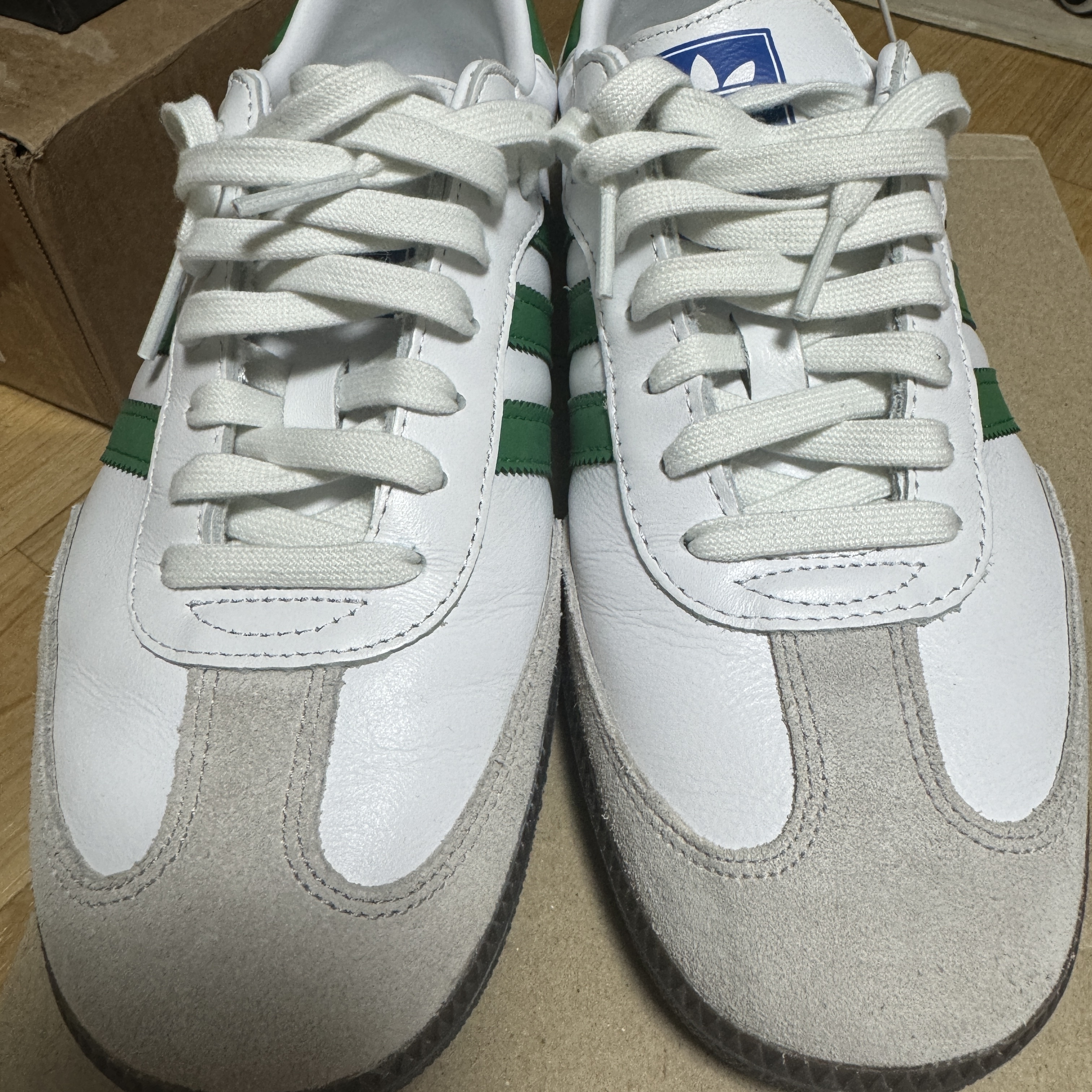 Adidas Samba OG White Green 착용 스타일 - 1