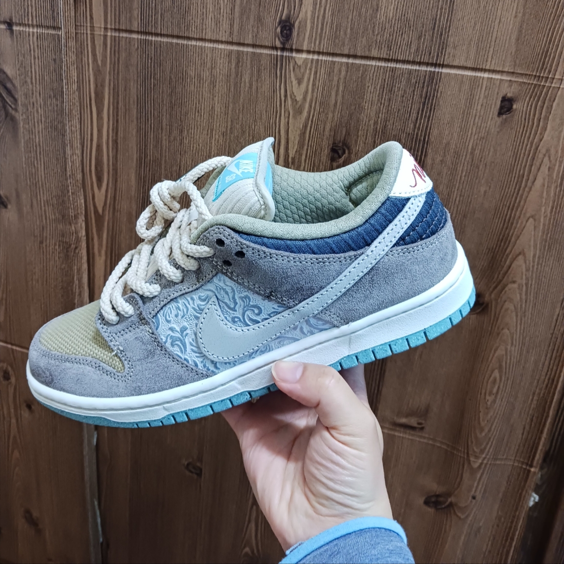 Nike SB Dunk Low Pro Big Money Saving 착용 스타일 - 1