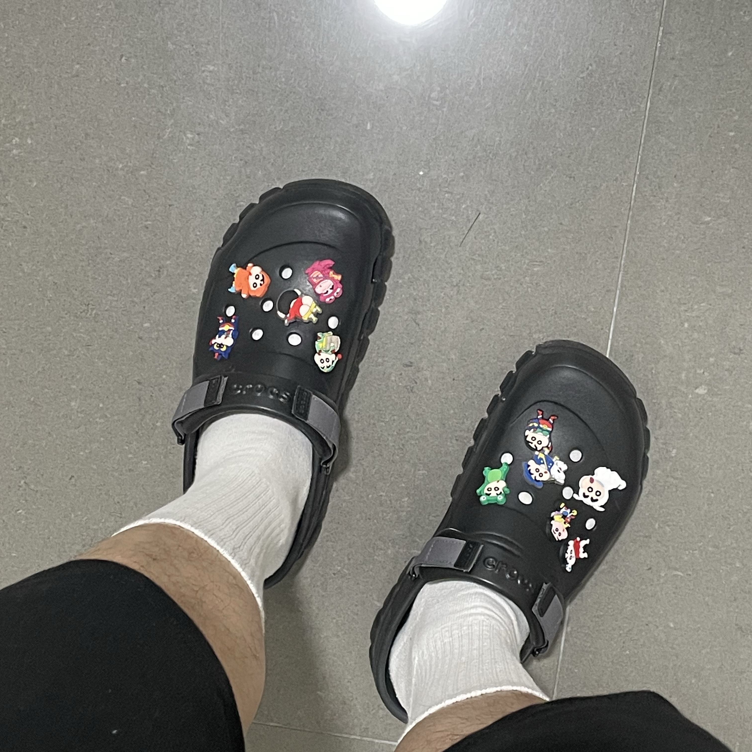 Crocs Offroad Sport Clog Black 착용 스타일