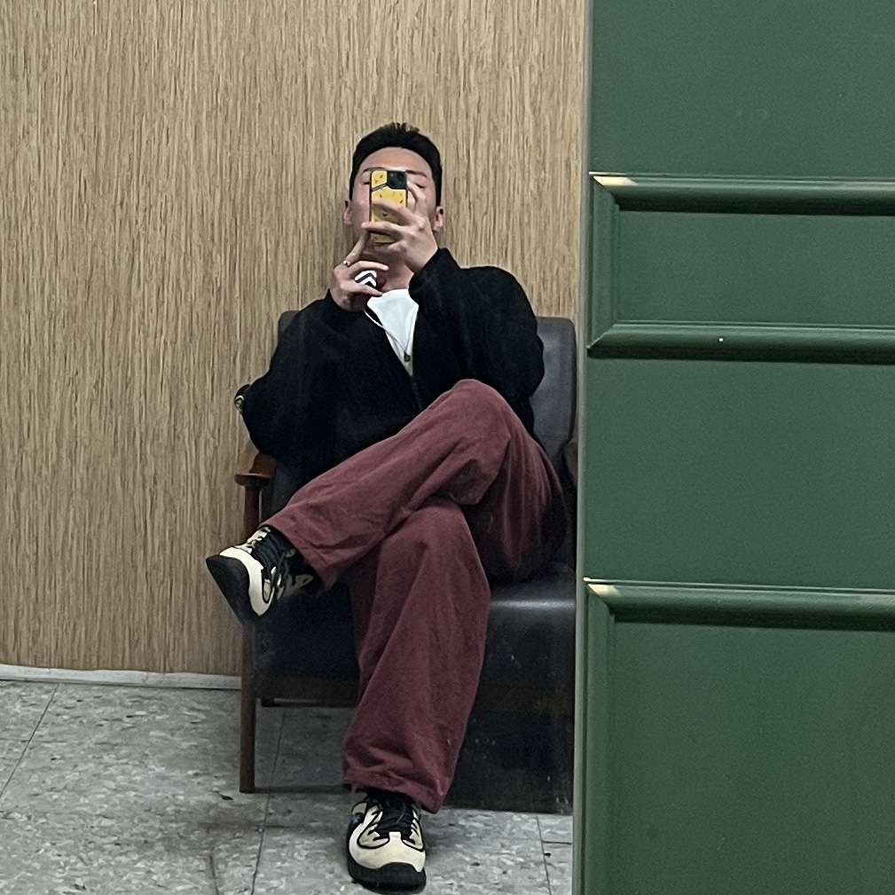 Stone Island 551D8 Full Zip Sweater Avio Blue - 22SS, Nike x Stussy Air Penny II Rattan and Limestone 착용 스타일