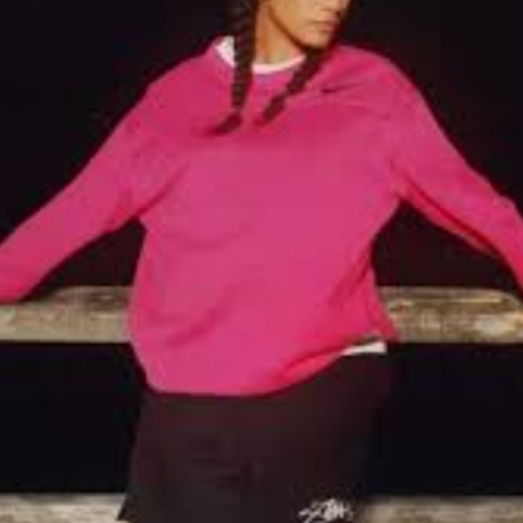 Nike x Stussy Long Sleeve Top Fireberry (FJ9164-615) 착용 스타일 - 4