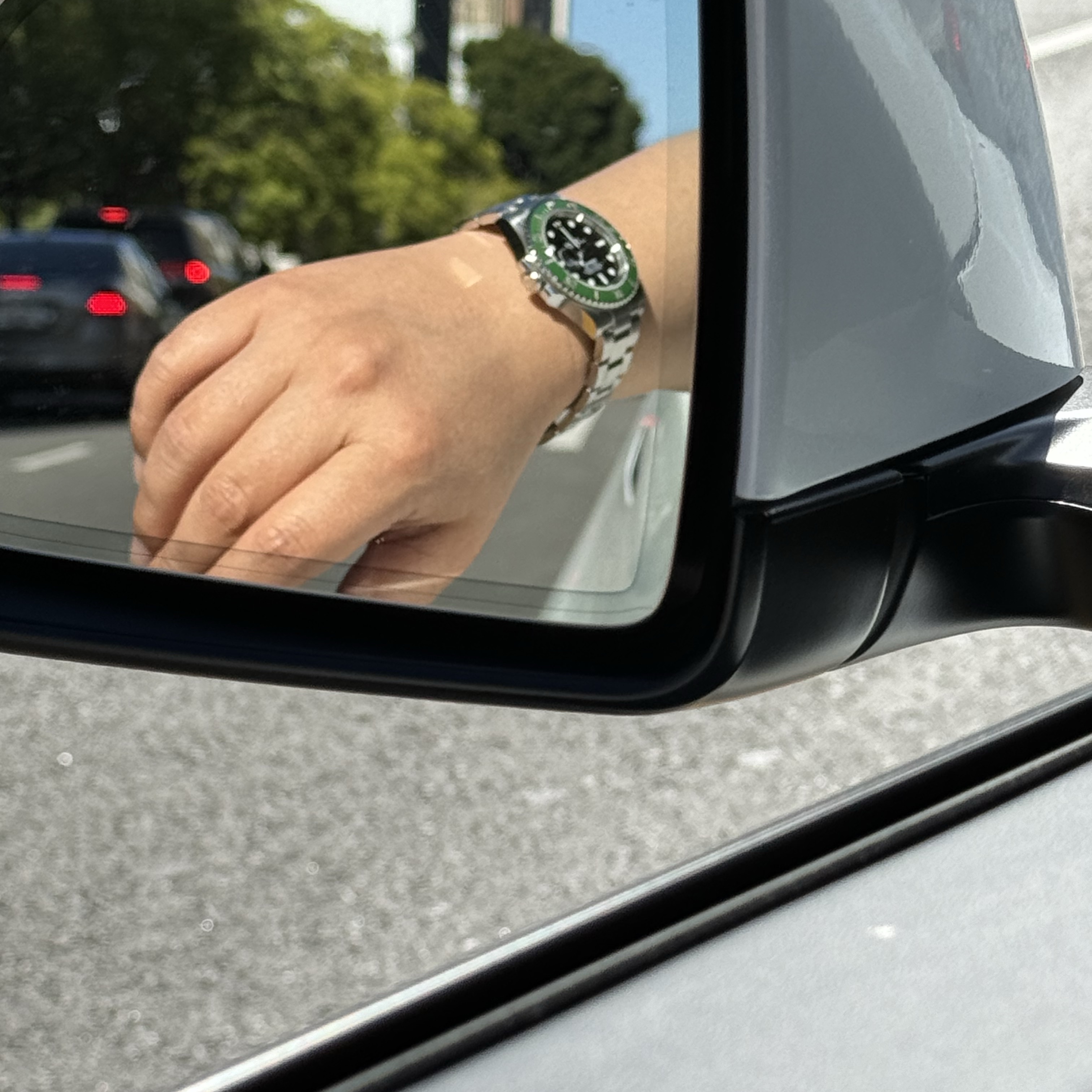 Rolex Submariner Date 41mm 126610LV Black Oyster 착용 스타일