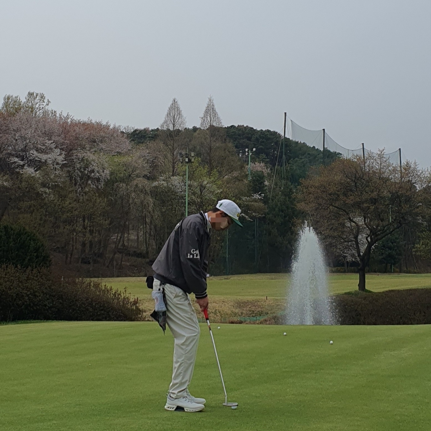 Malbon Golf Buckets 1/4 Zip Piste Beige 착용 스타일 - 2
