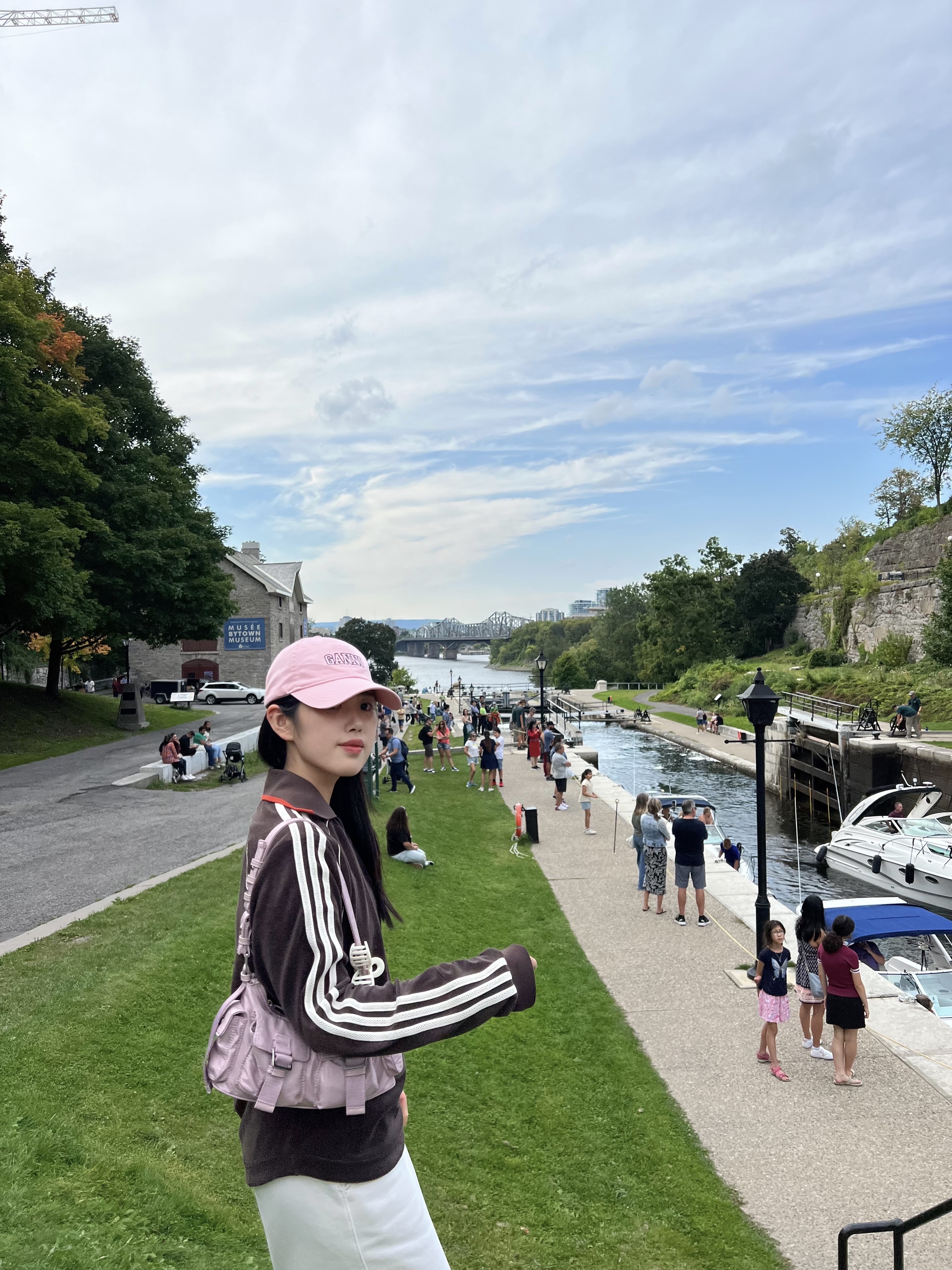 Adidas x Wales Bonner Towel Long Sleeve Dark Brown - US Sizing, Zara Pocket Shoulder Bag Mauve Violet 착용 스타일 - 1