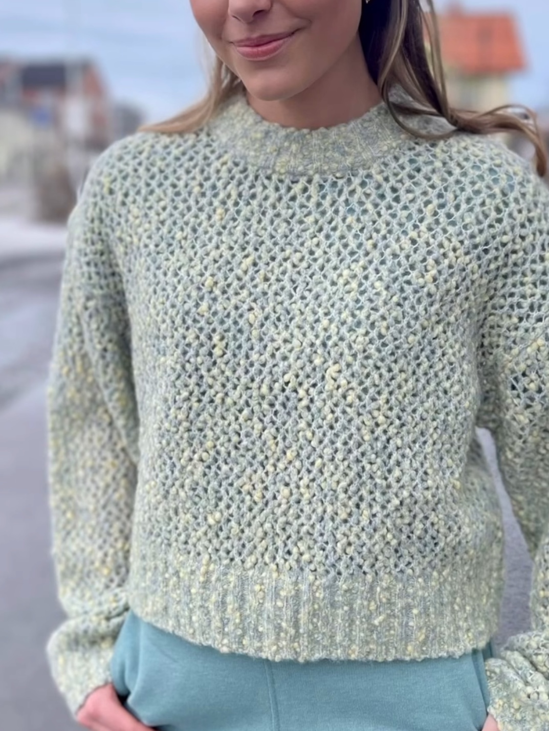 Holzweiler Women Tine Field Crew Neck Light Green Mix 착용 스타일 - 1