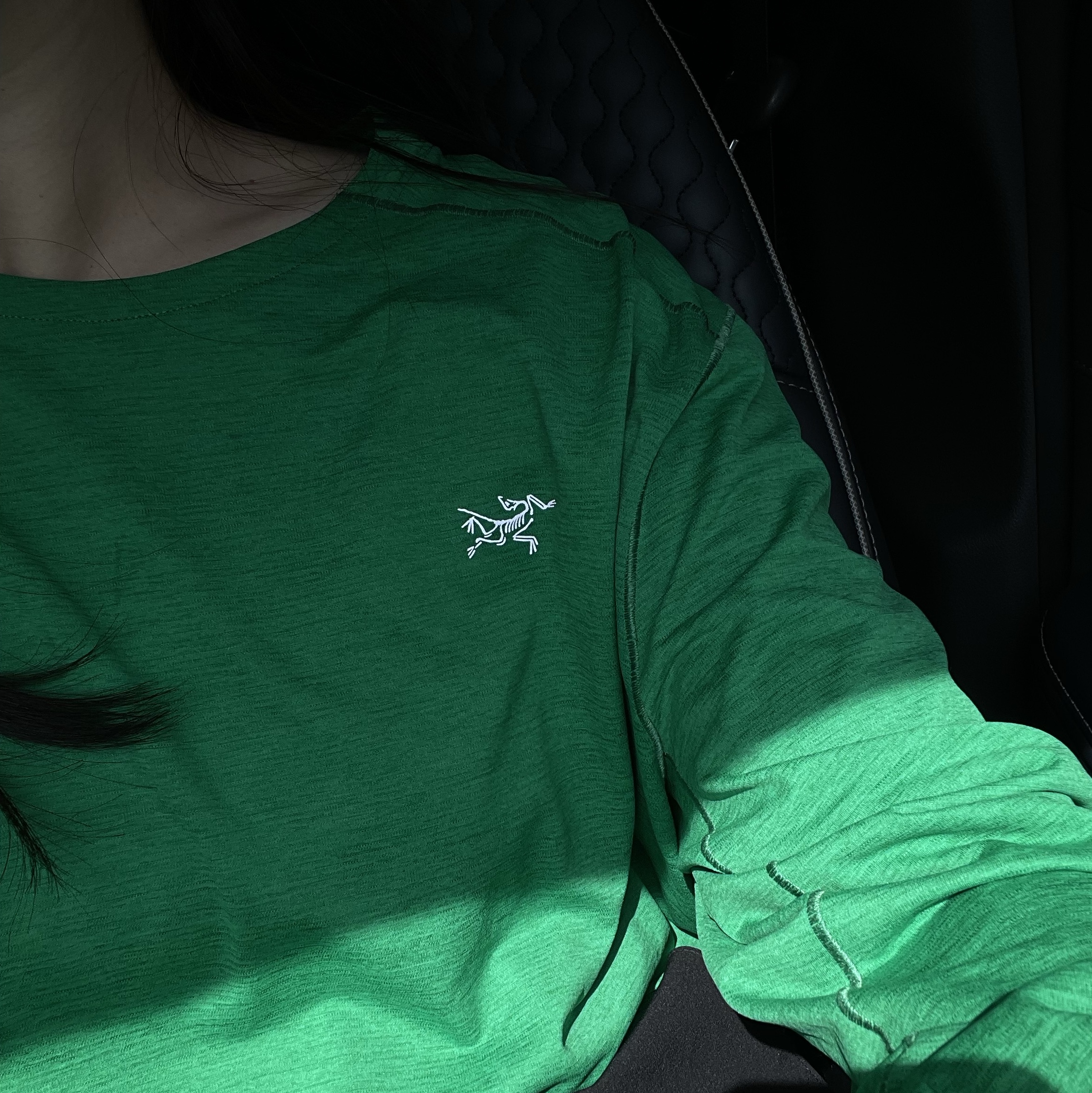 Arc'teryx Cormac Crew Neck Long Sleeve T-Shirt Black Heather 착용 스타일 - 1
