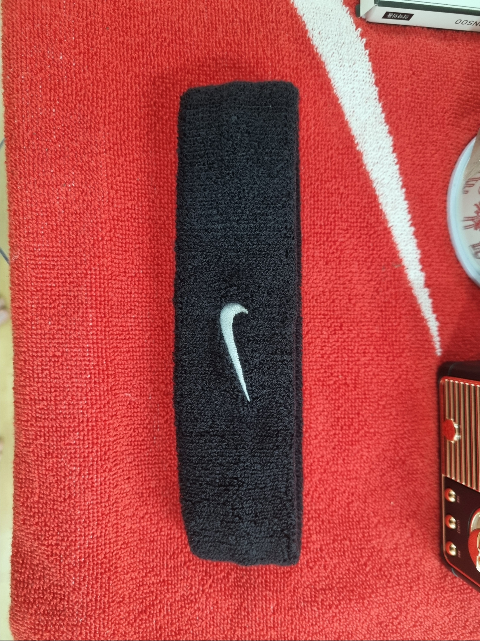 Nike Pro Patella Band Black 착용 스타일