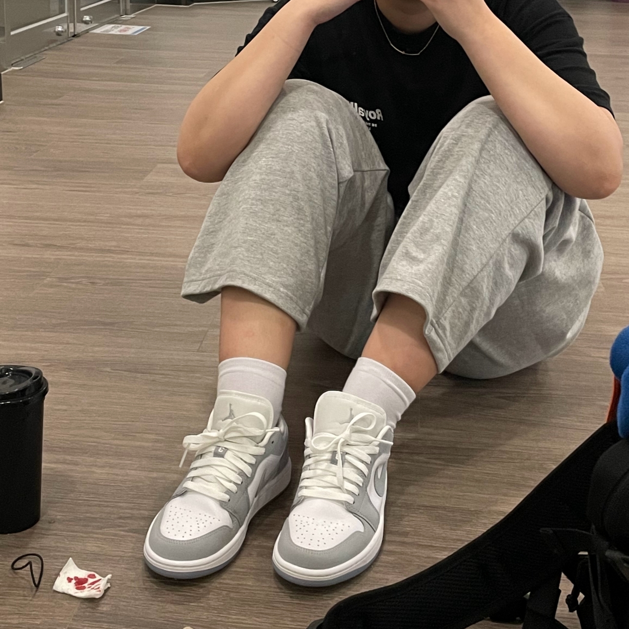 (W) Jordan 1 Low White Wolf Grey 착용 스타일