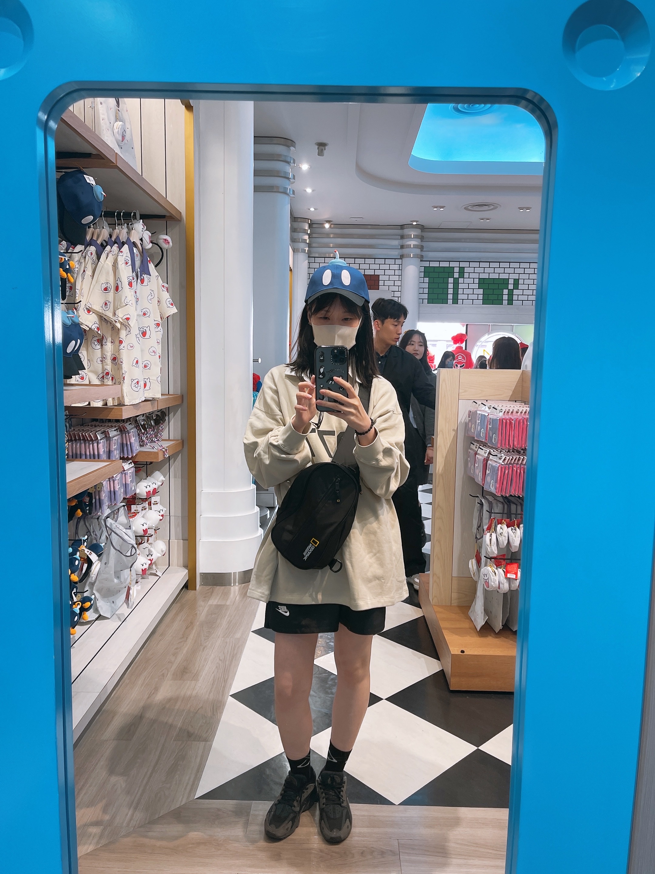 Essentials 1977 Rugby Long Sleeve Polo Wheat - 22SS, Nike NSW Woven Lined Flow Shorts Black - Asia 착용 스타일 - 1