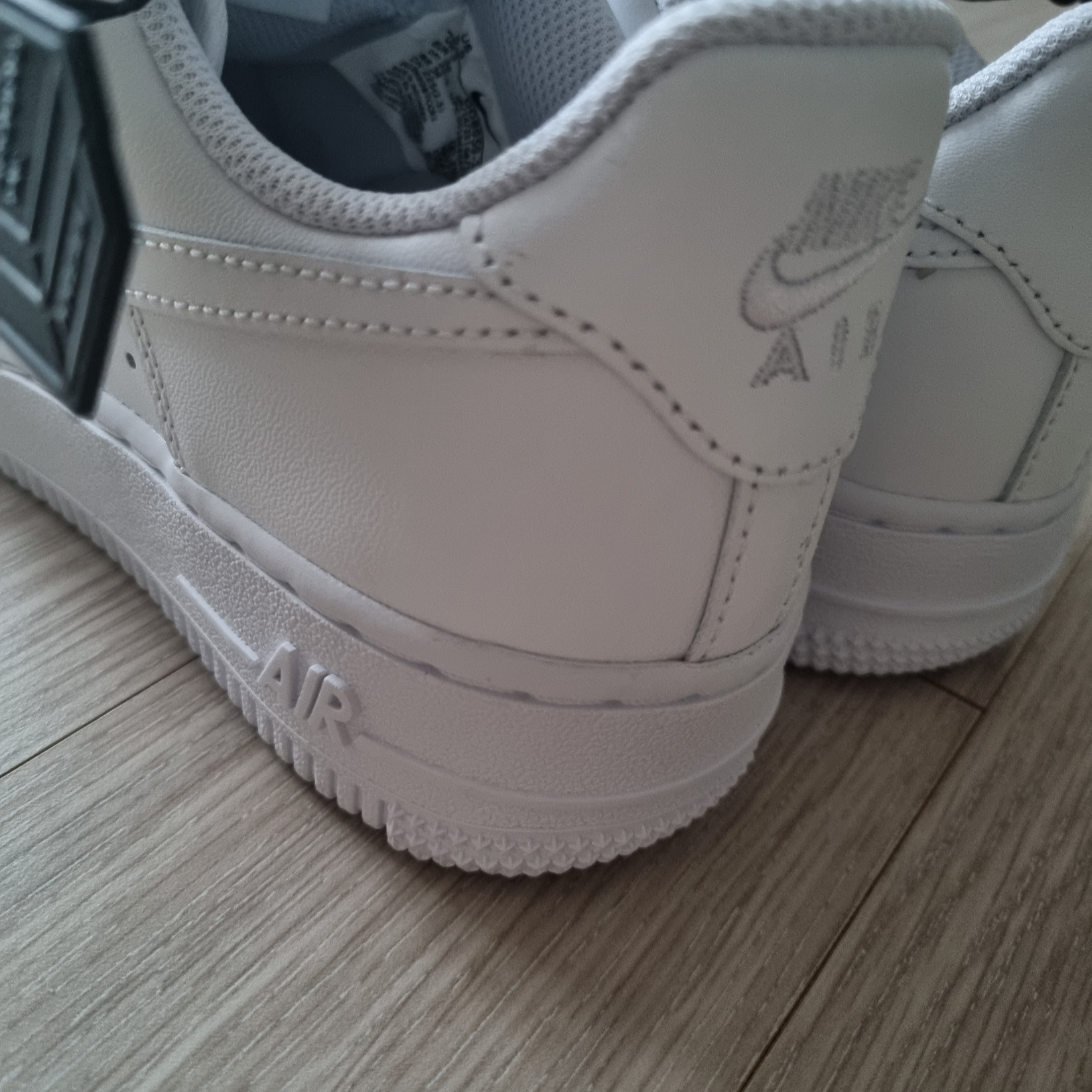 (W) Nike Air Force 1 '07 Low White 착용 스타일 - 4