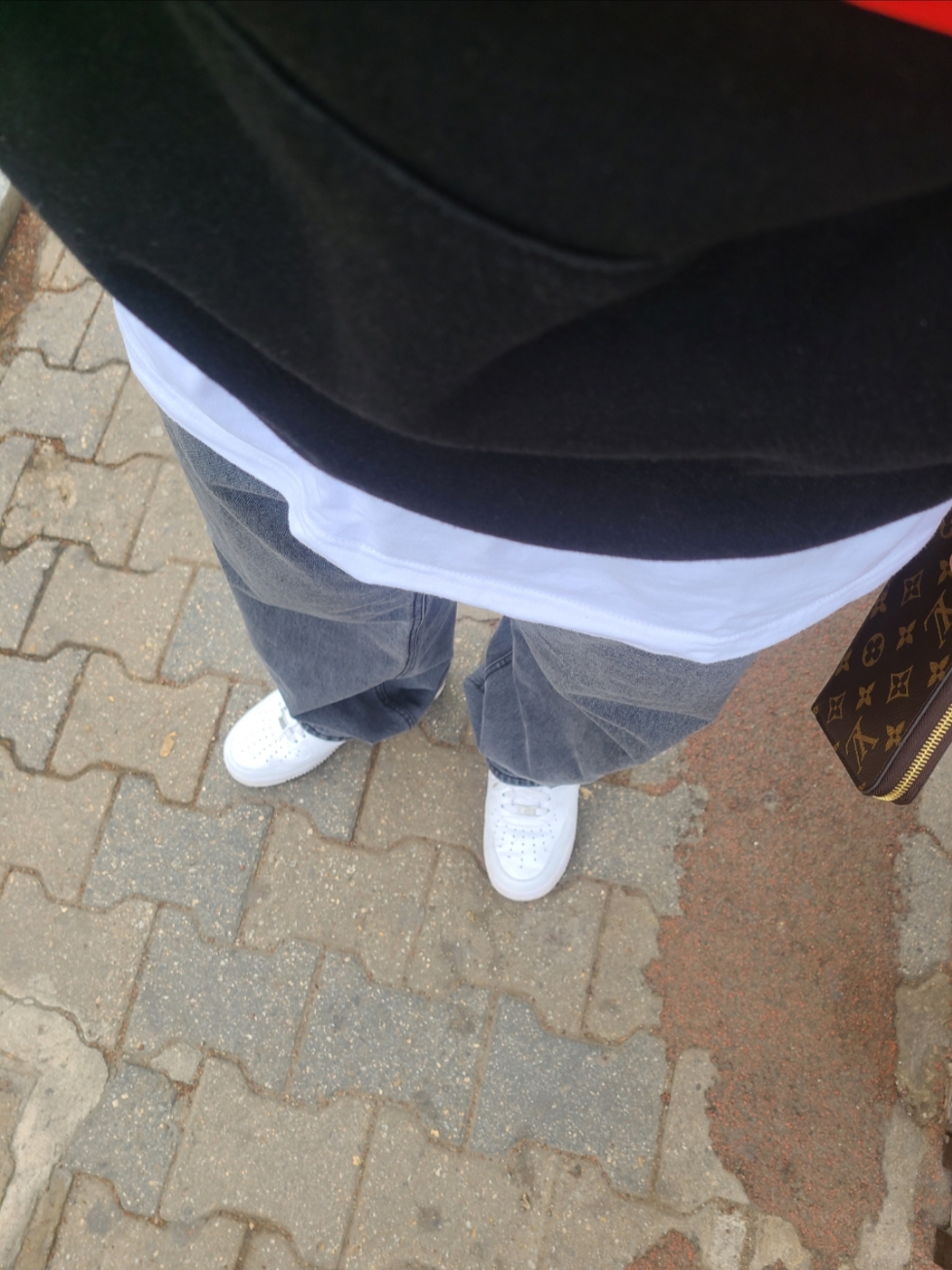 Nike Air Force 1 '07 Low White 착용 스타일