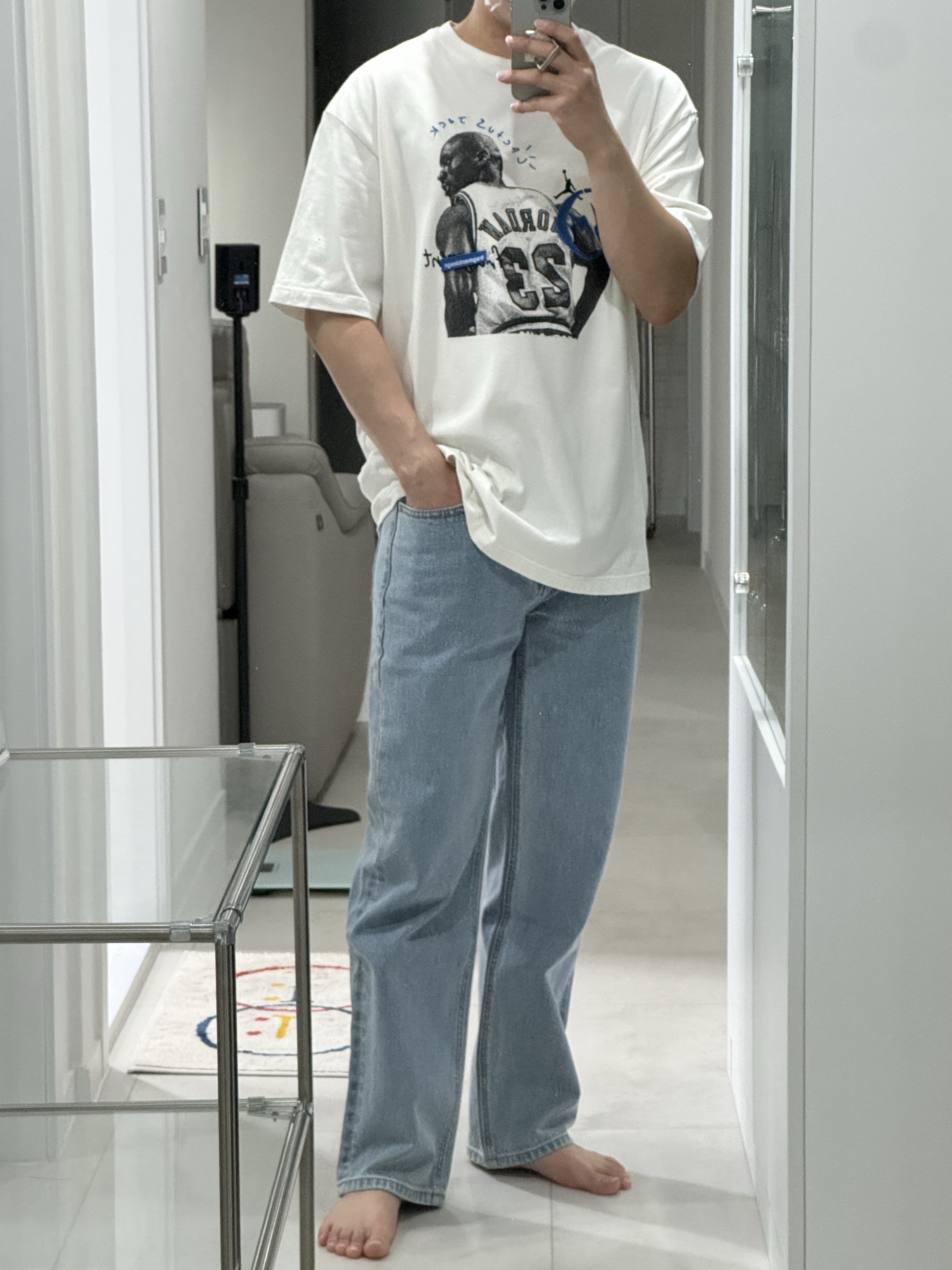 Jordan x Travis Scott x Fragment T-Shirt Sail (DJ0619-133) 착용 스타일 - 2