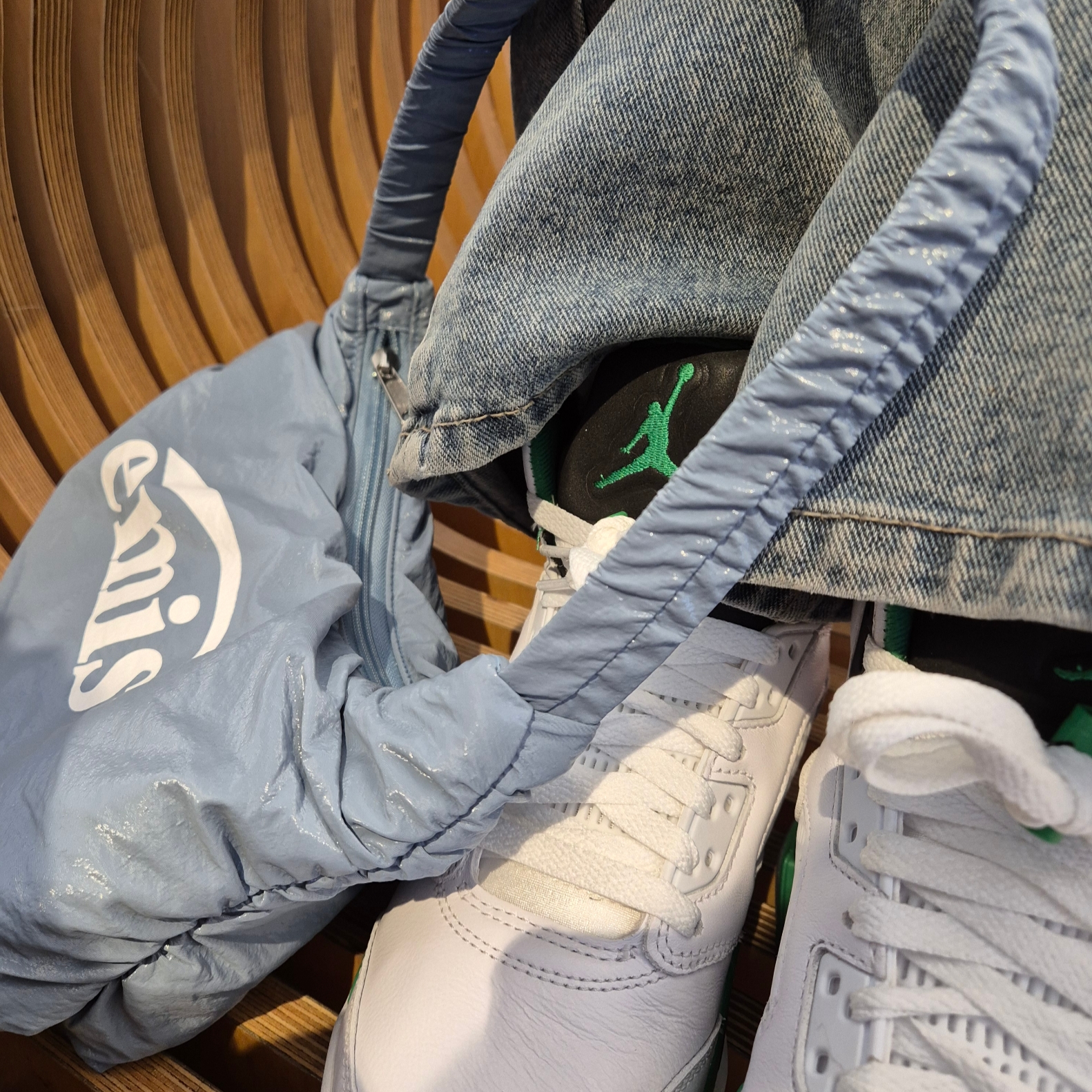 (W) Jordan 5 Retro Lucky Green 착용 스타일