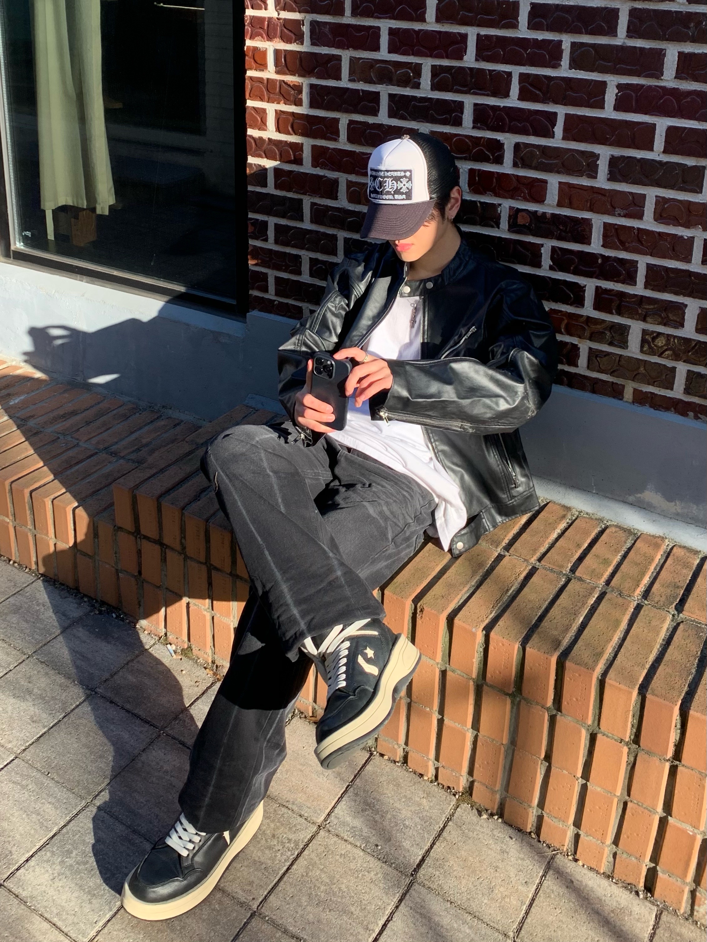Converse x Drkshdw Turbowpn Black Cream 착용 스타일 - 3